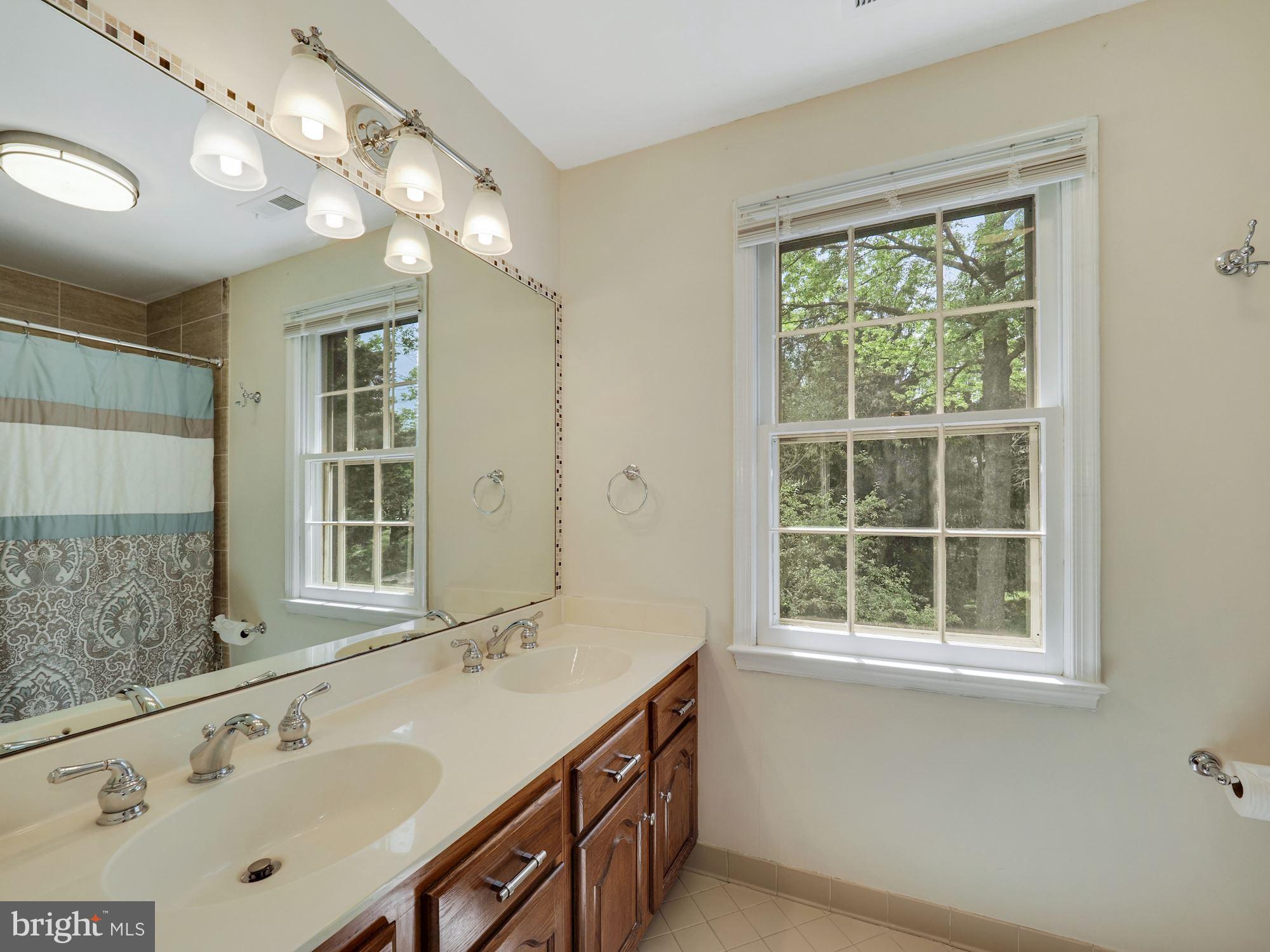 ASHFORD - Residential