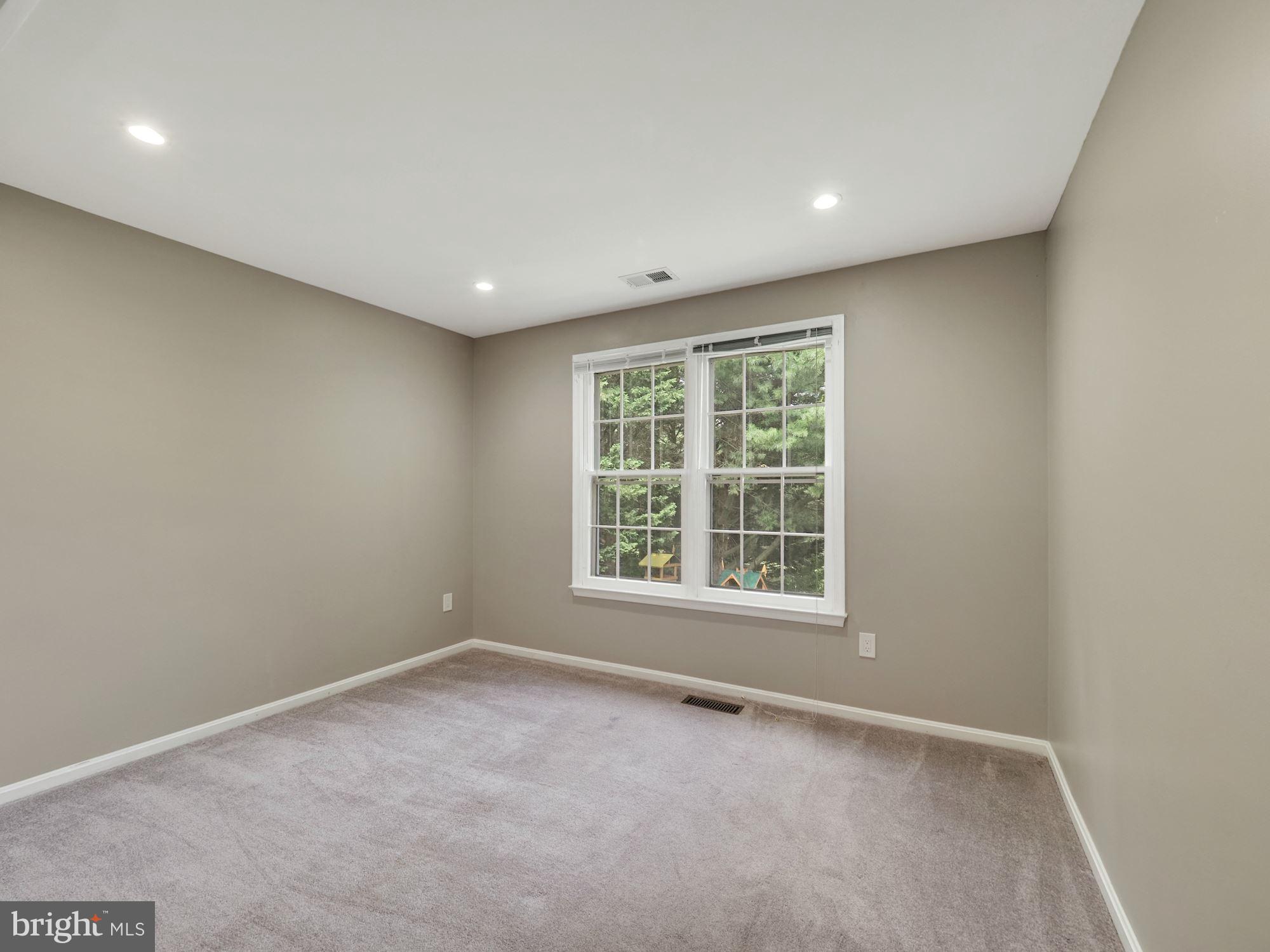 ASHFORD - Residential