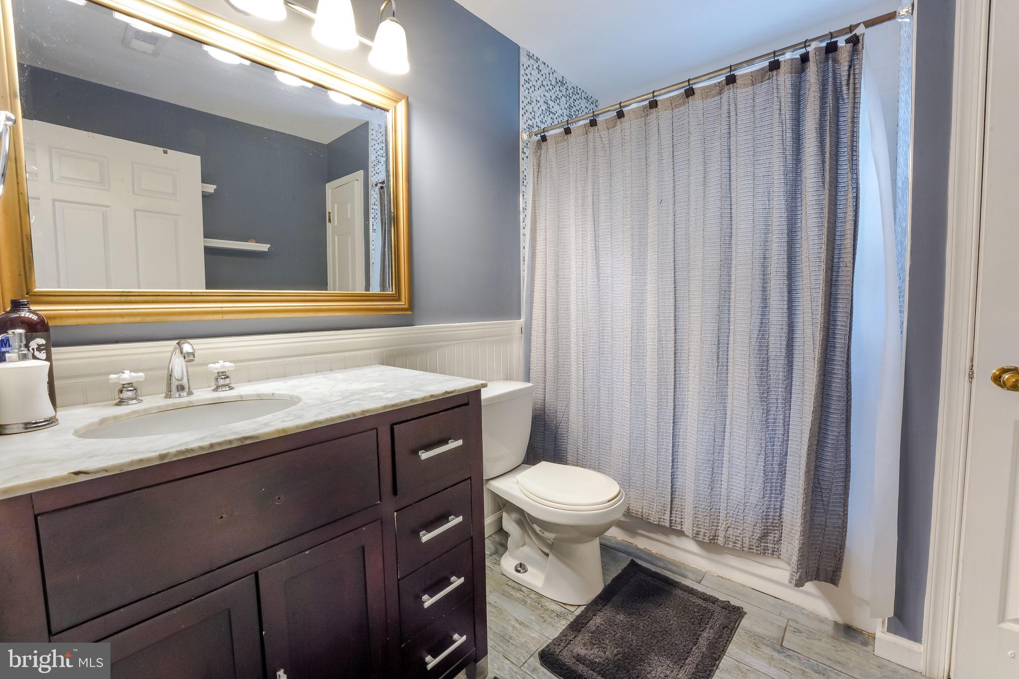 BROCK HALL GARDENS - Residential