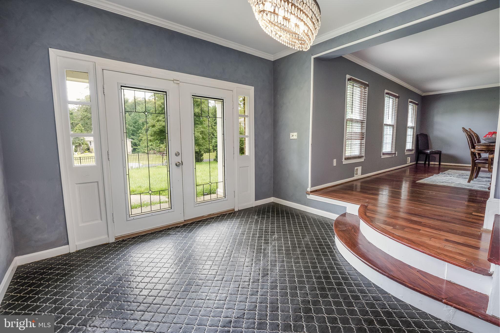 BROCK HALL GARDENS - Residential