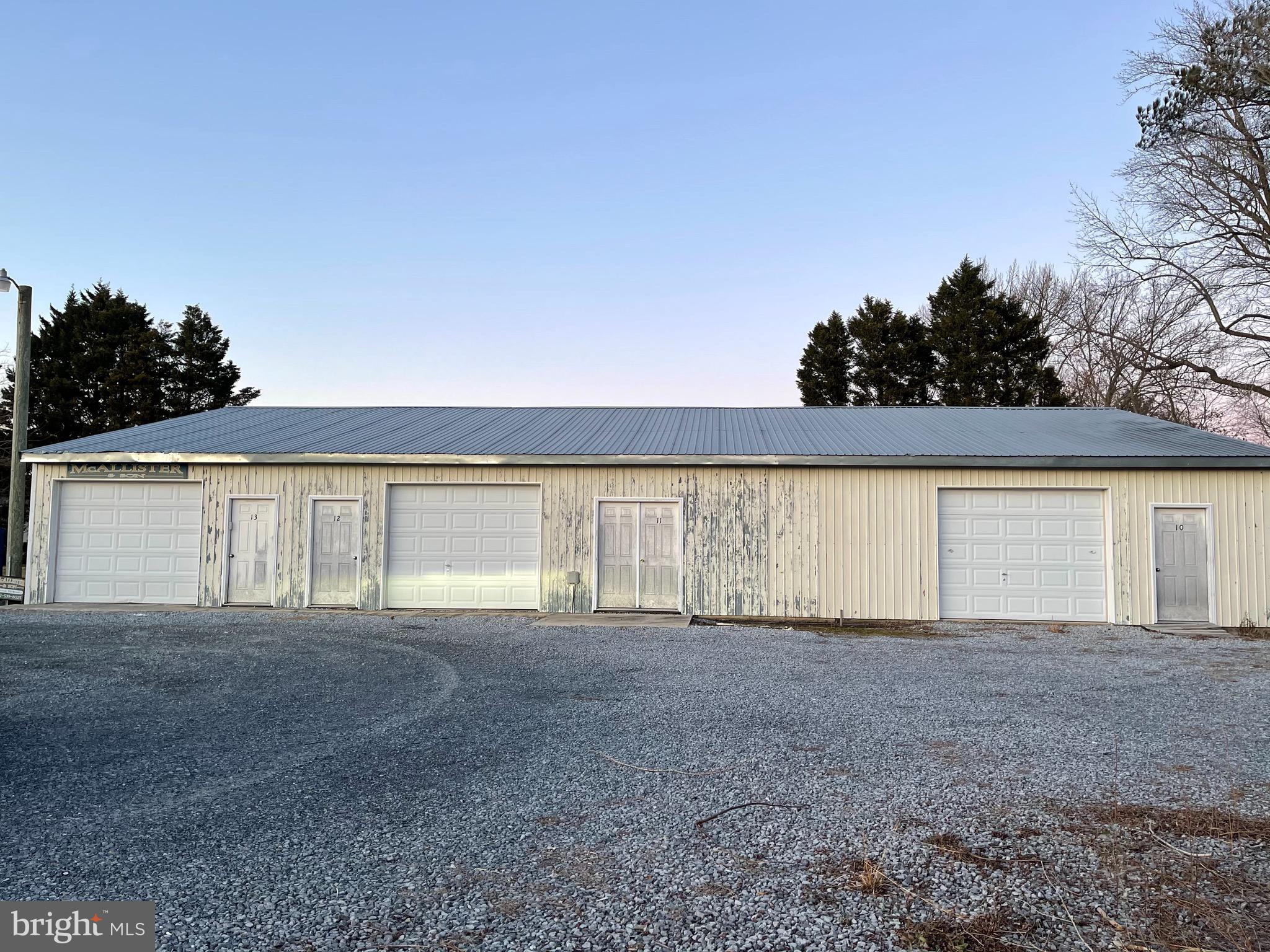 35849 ATLANTIC AVENUE FENCED IN SIDE YARD