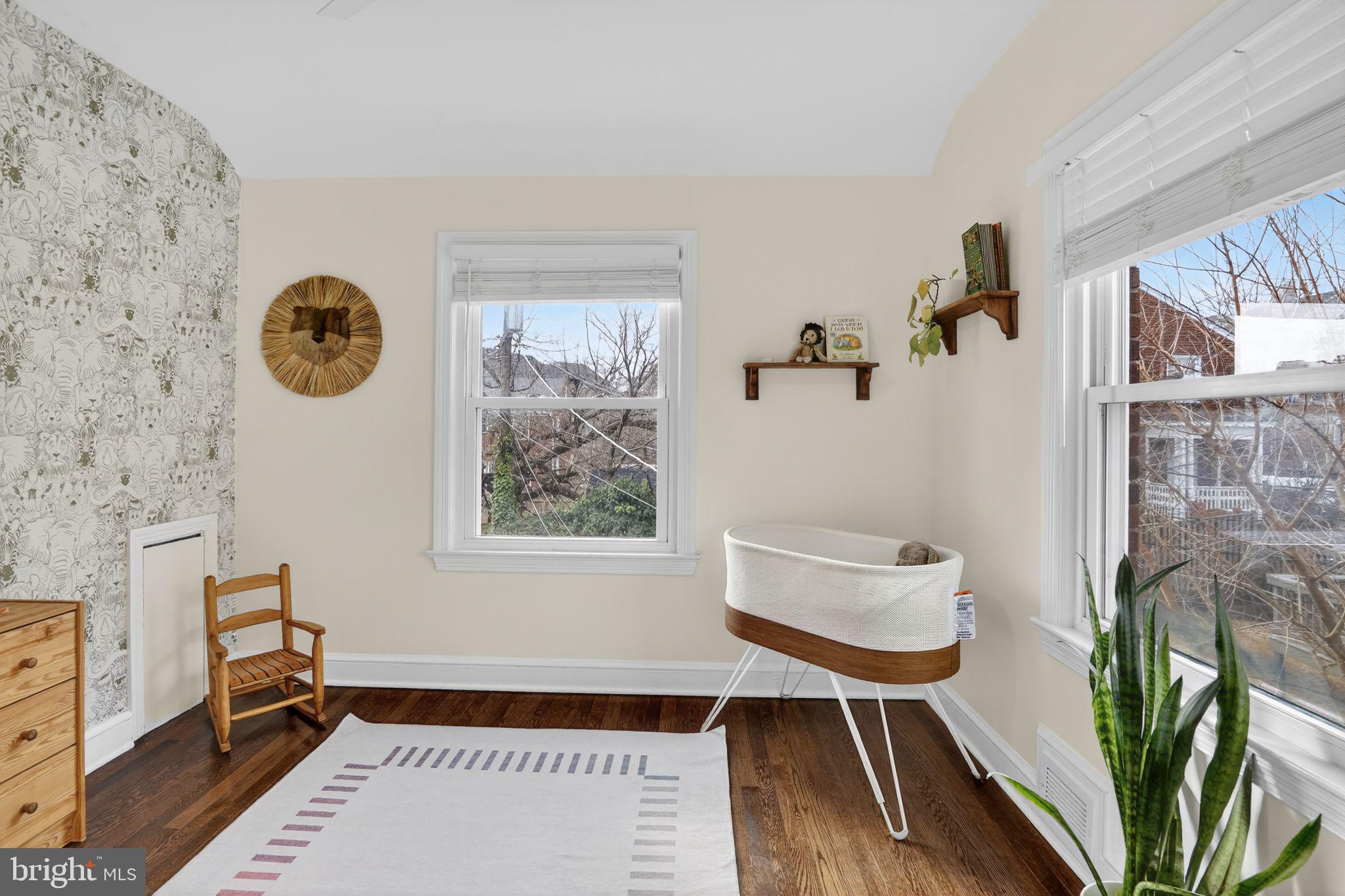 LONG BRANCH PARK - Residential