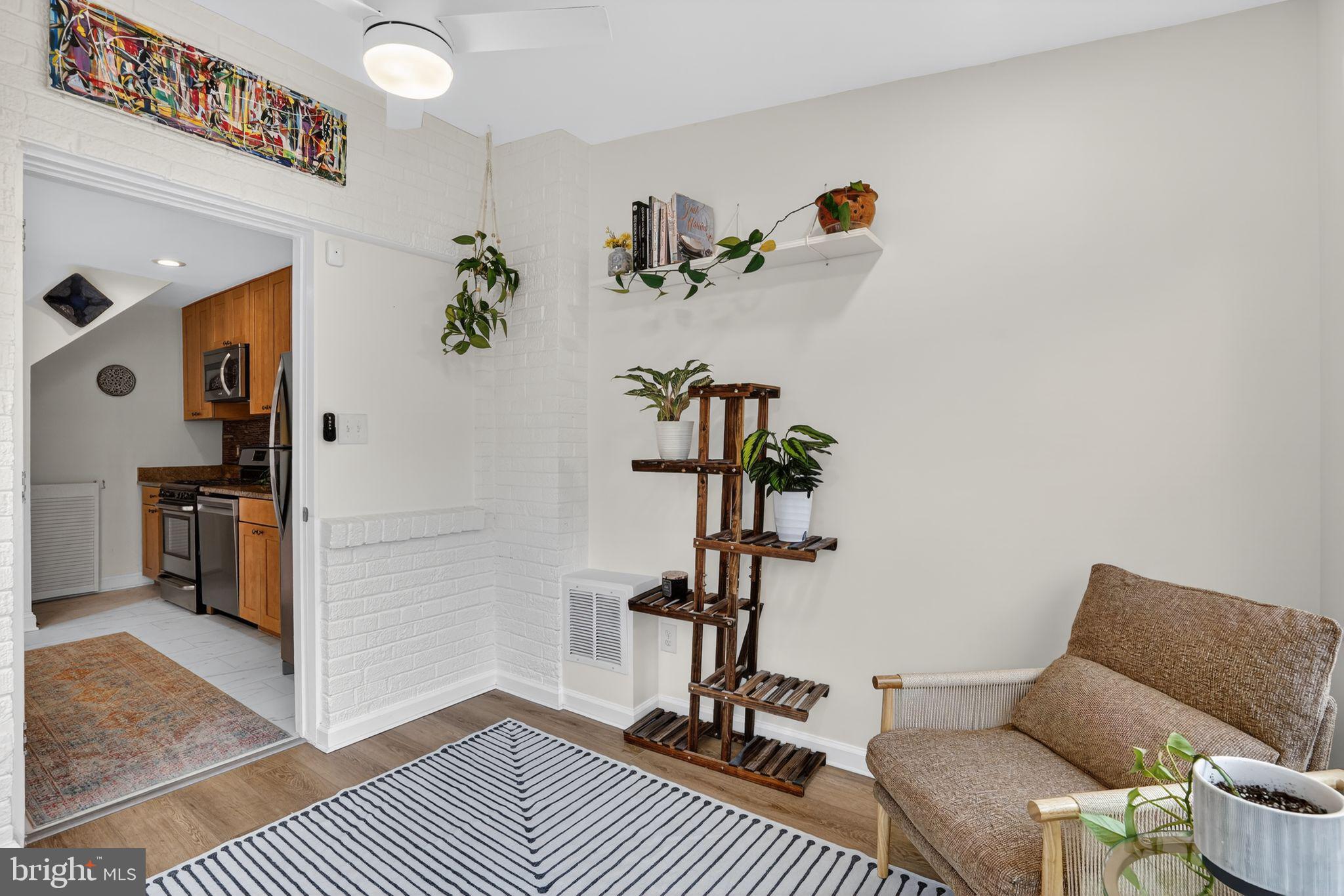 LONG BRANCH PARK - Residential