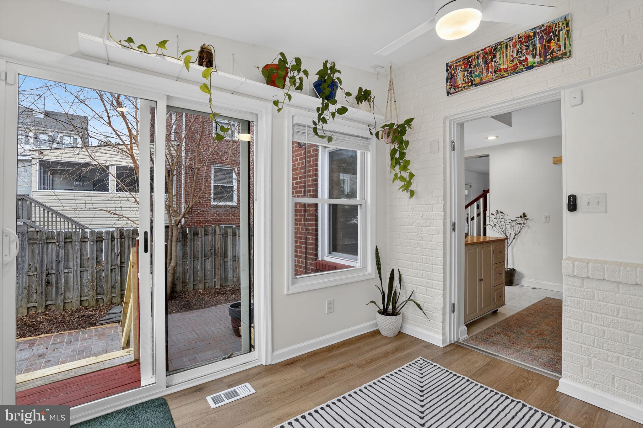 LONG BRANCH PARK - Residential