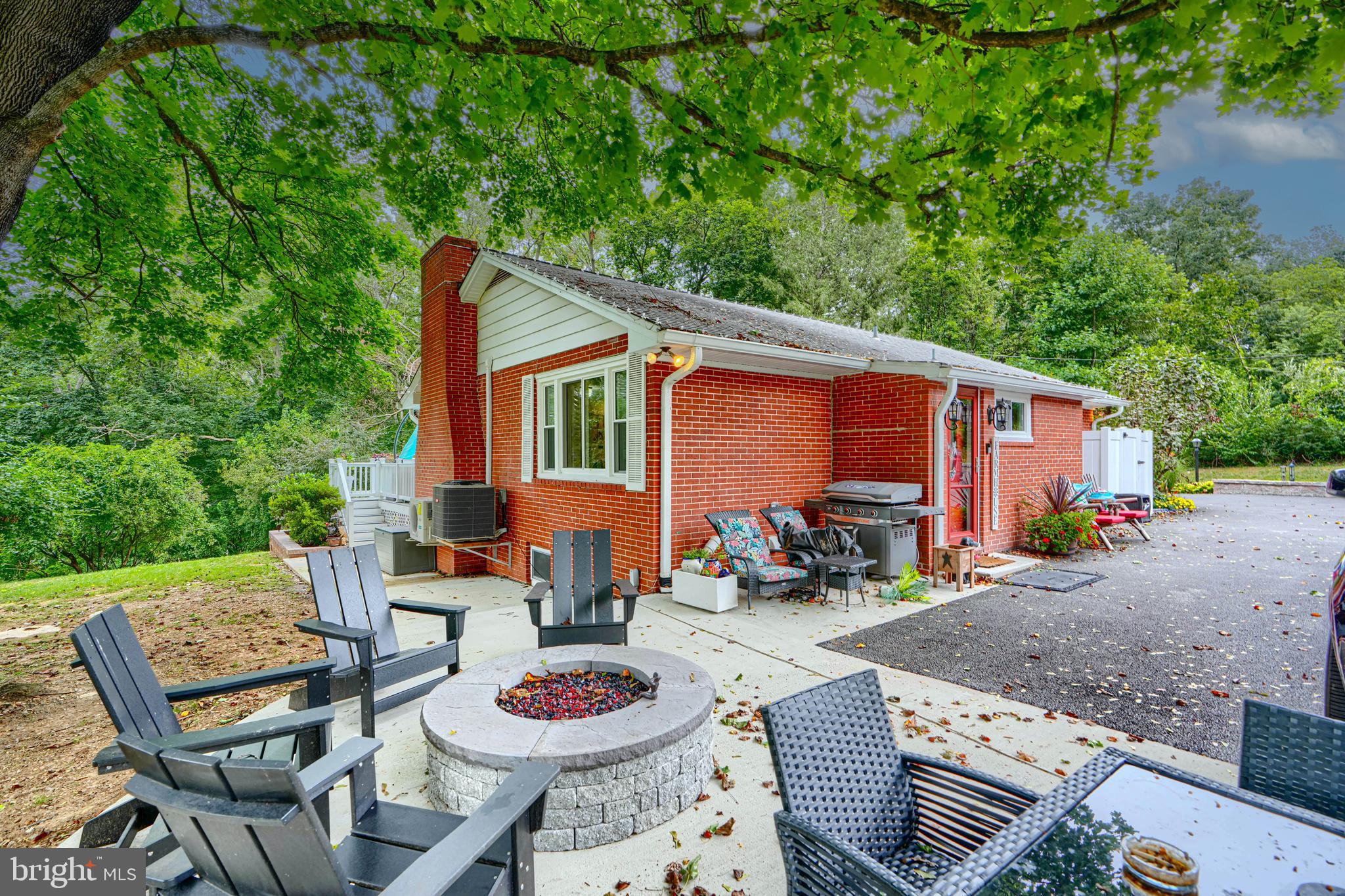 FREELAND/PARKTON - Residential