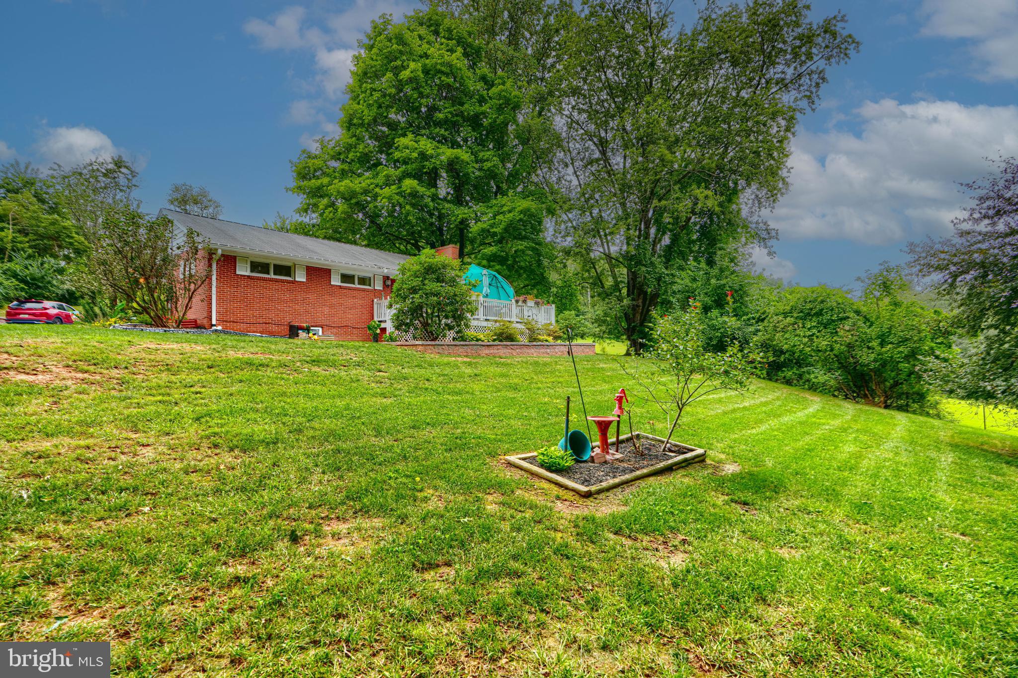 FREELAND/PARKTON - Residential