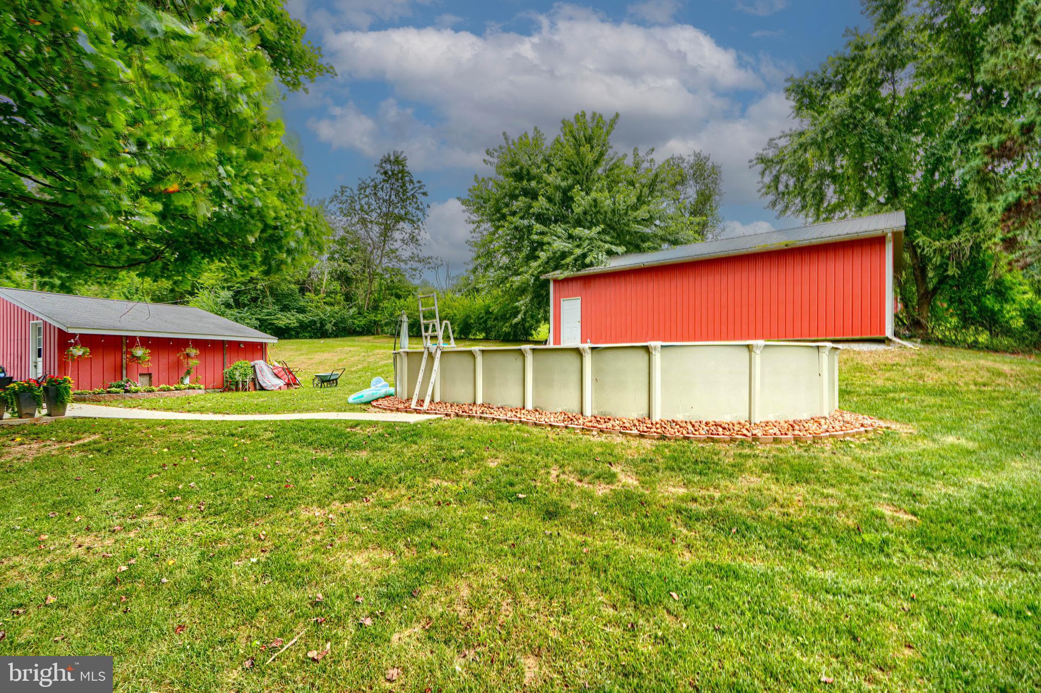 FREELAND/PARKTON - Residential