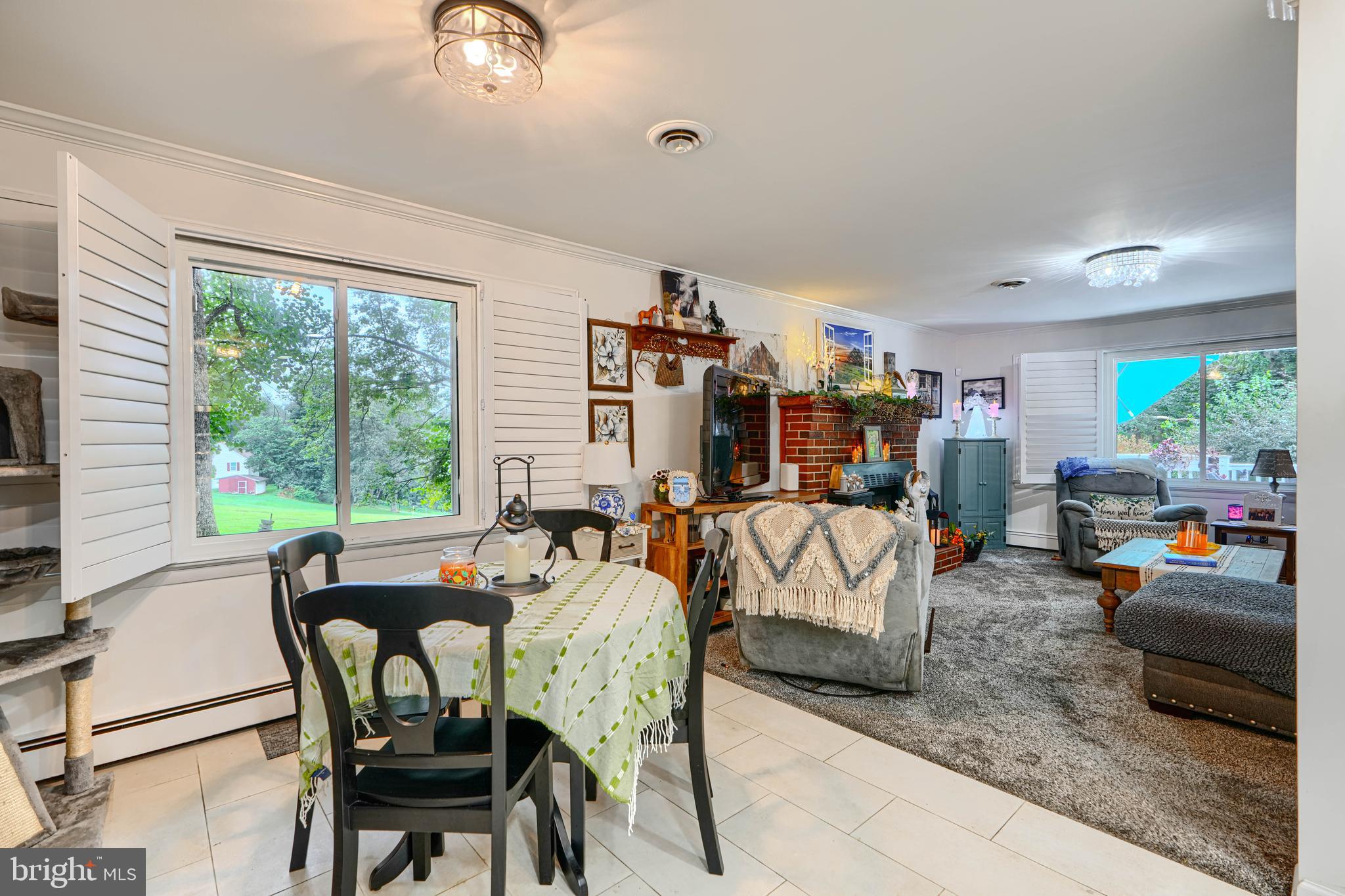 FREELAND/PARKTON - Residential