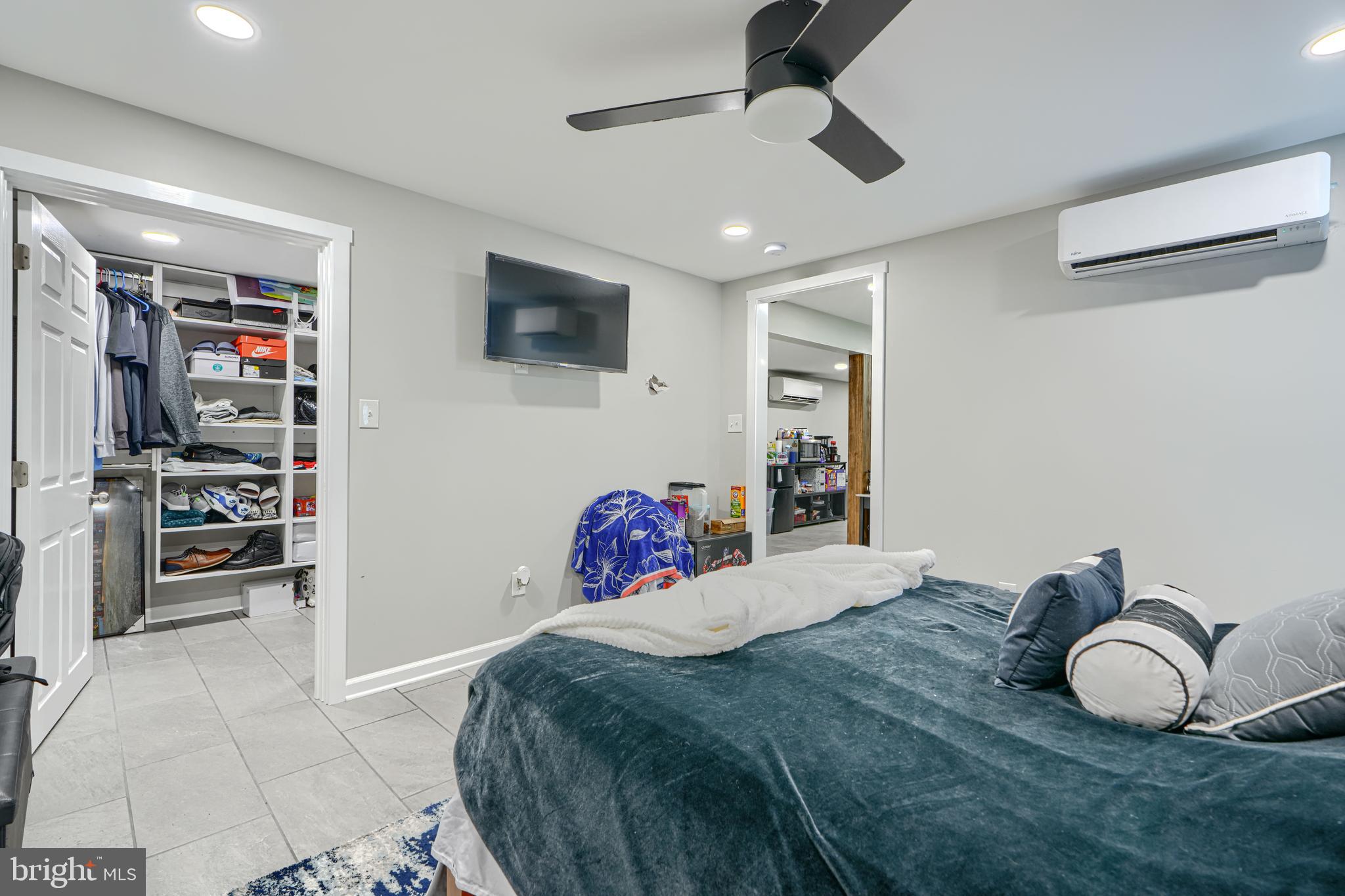 FREELAND/PARKTON - Residential