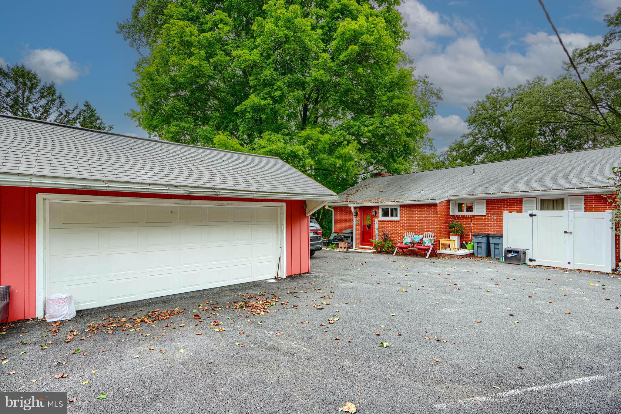 FREELAND/PARKTON - Residential