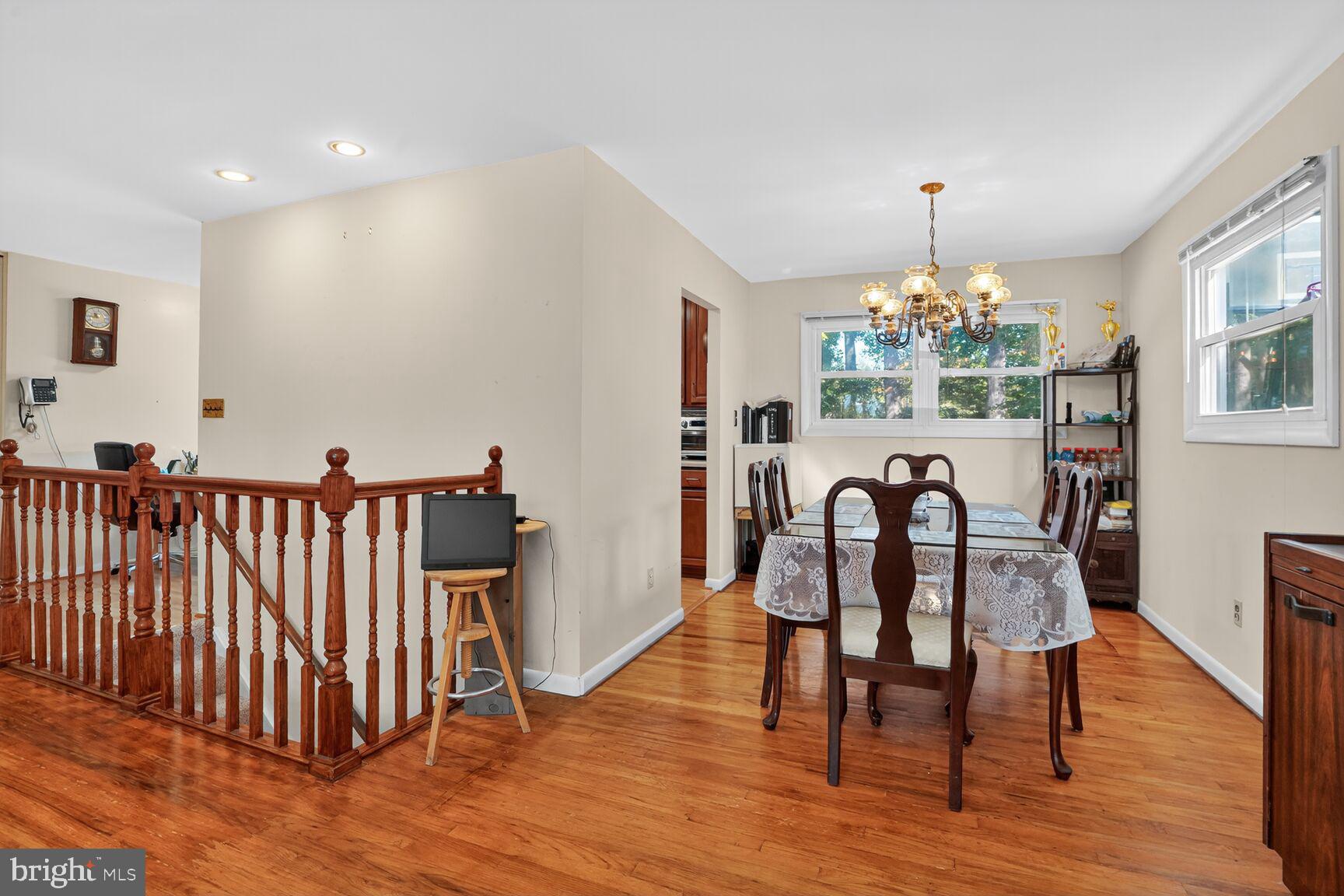 1405 ROSS DRIVE SW
