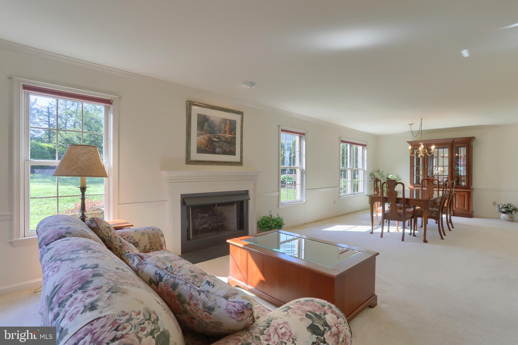 CAMBRIDGE COMMONS - Residential