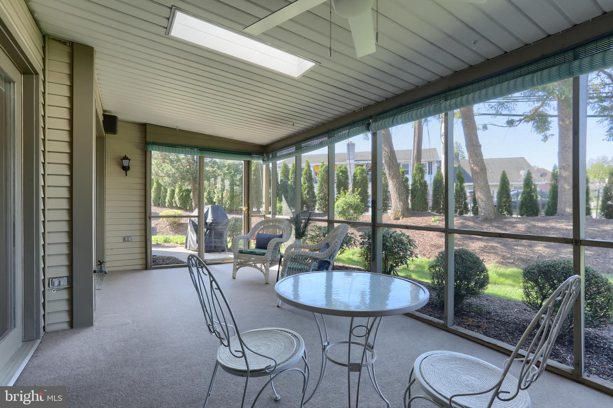 CAMBRIDGE COMMONS - Residential