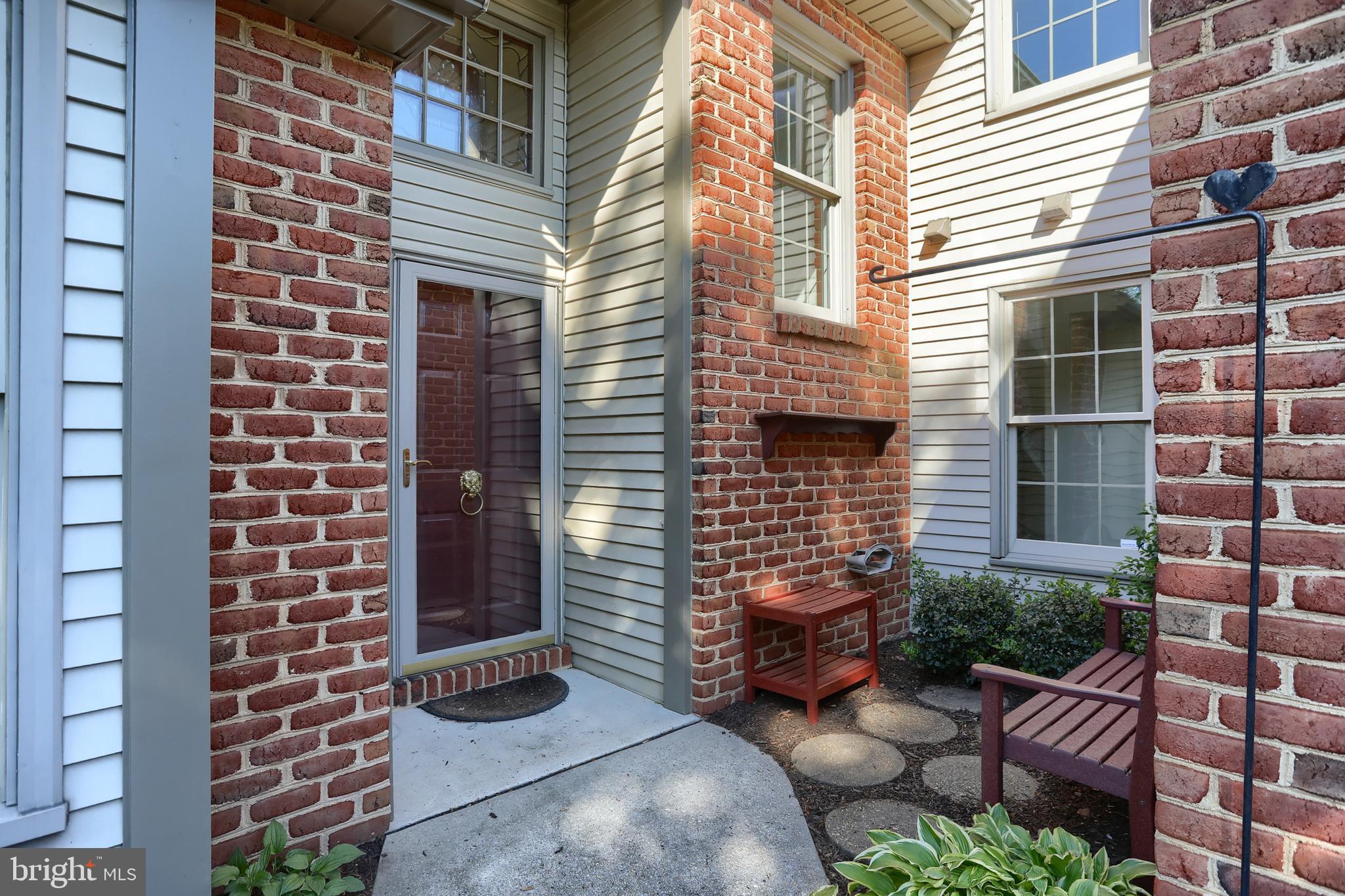 CAMBRIDGE COMMONS - Residential