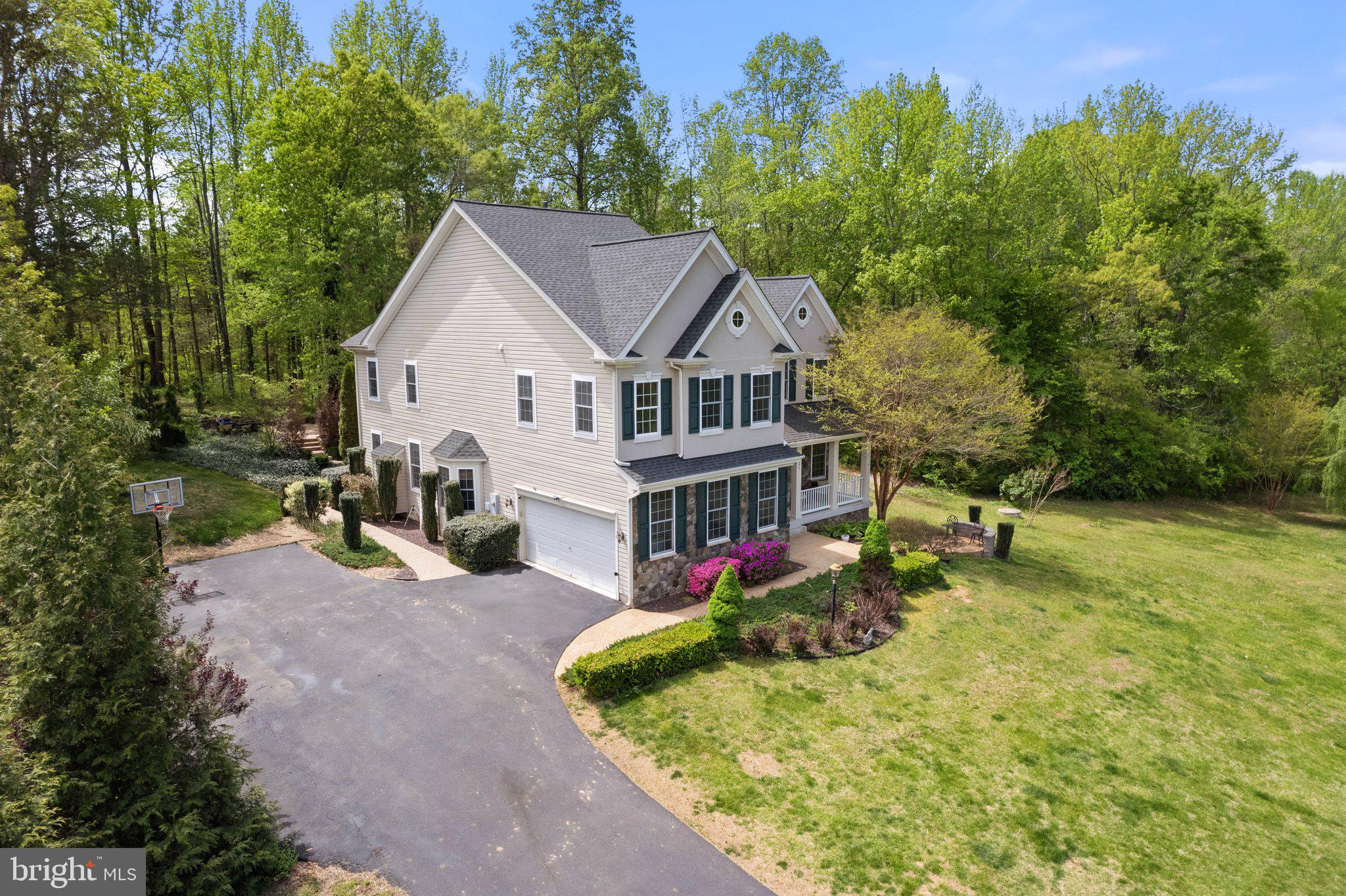 25 GIBSON DRIVE