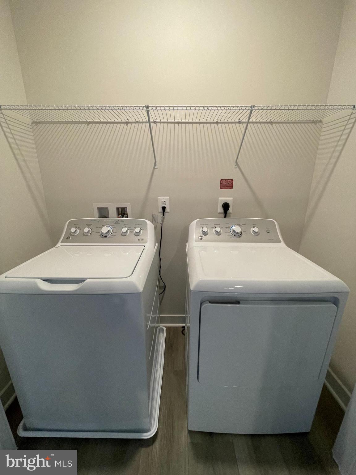 WOODLAND PARK STATION - Residential Lease