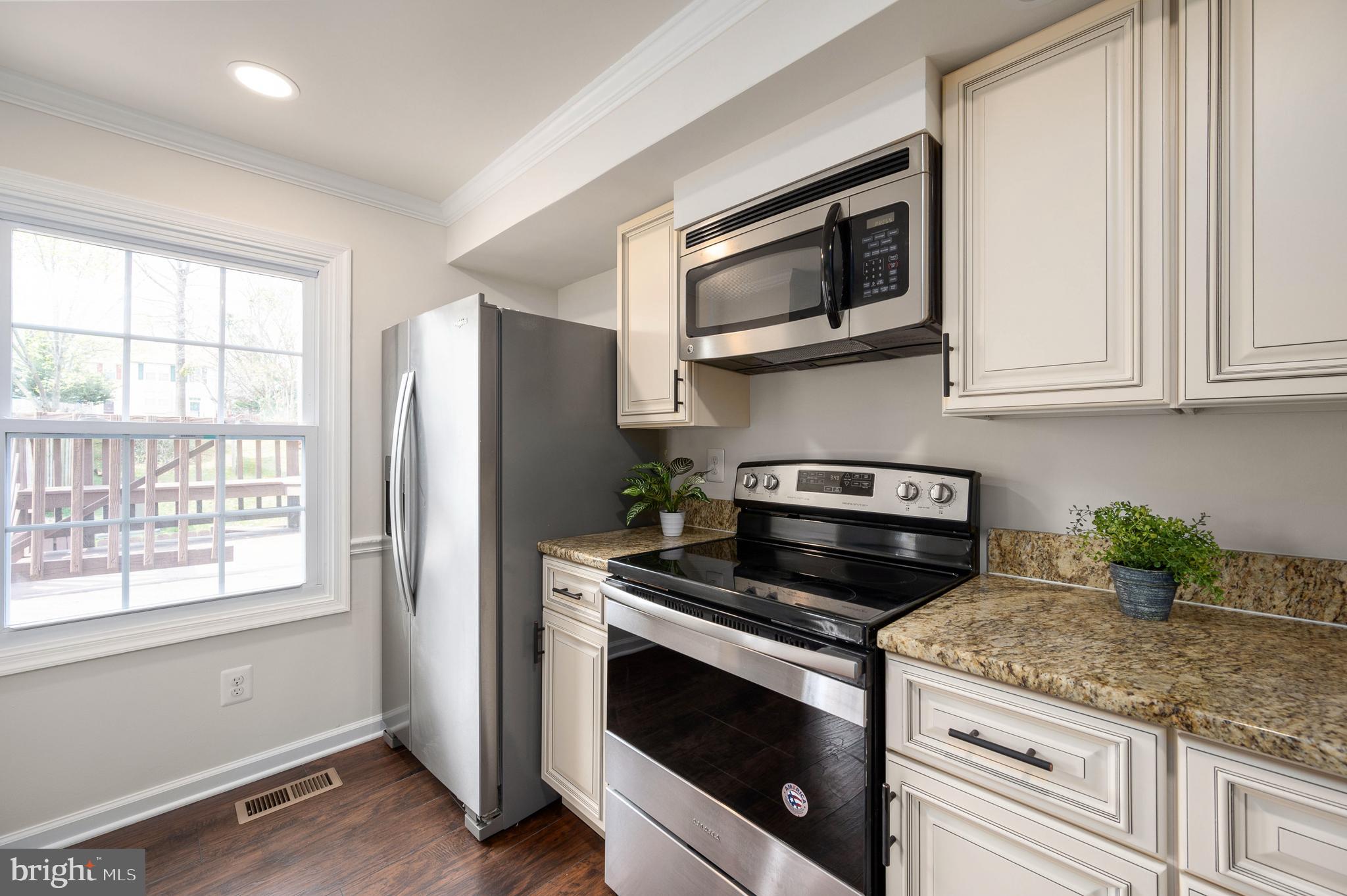 OLD BRIDGE ESTATES - Residential