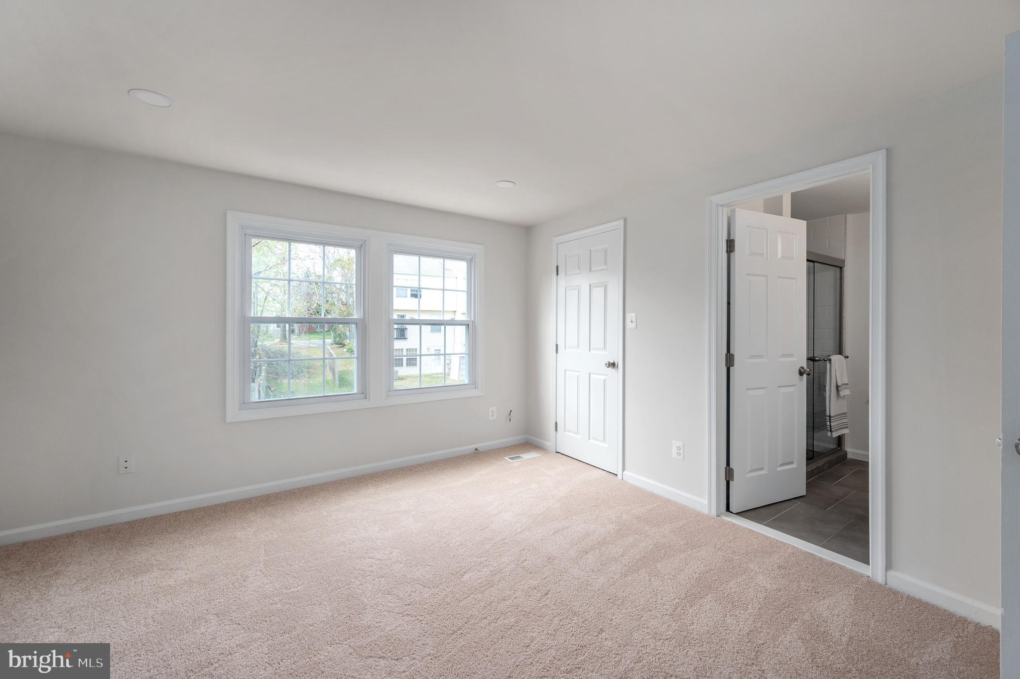 OLD BRIDGE ESTATES - Residential