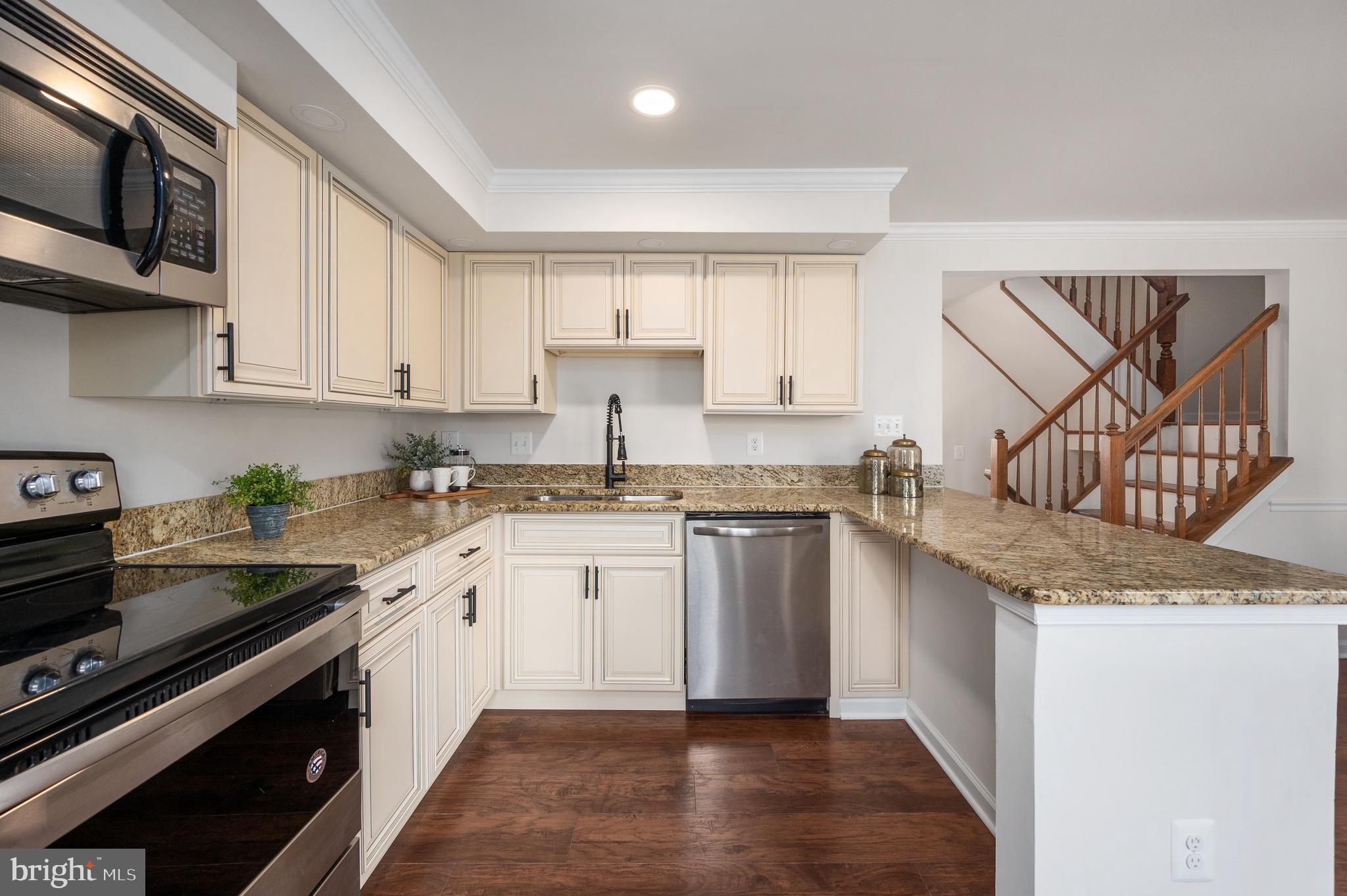 OLD BRIDGE ESTATES - Residential