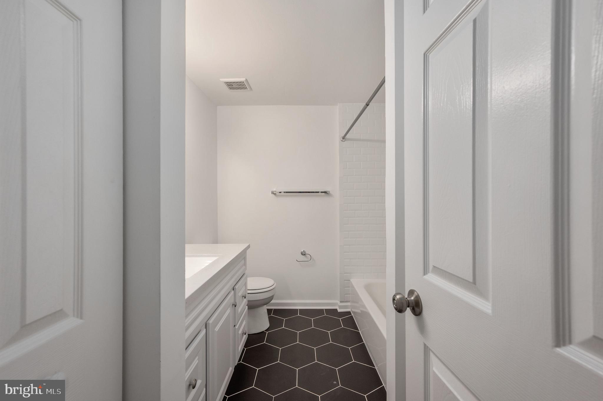 OLD BRIDGE ESTATES - Residential