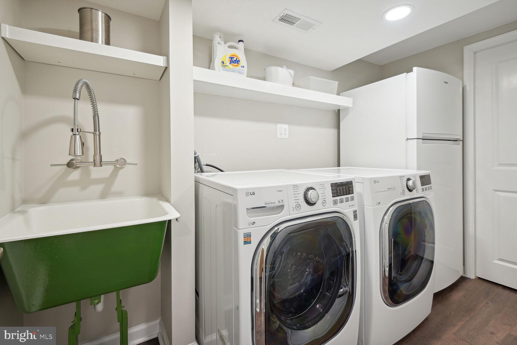 ROSEMARY HILLS - Residential