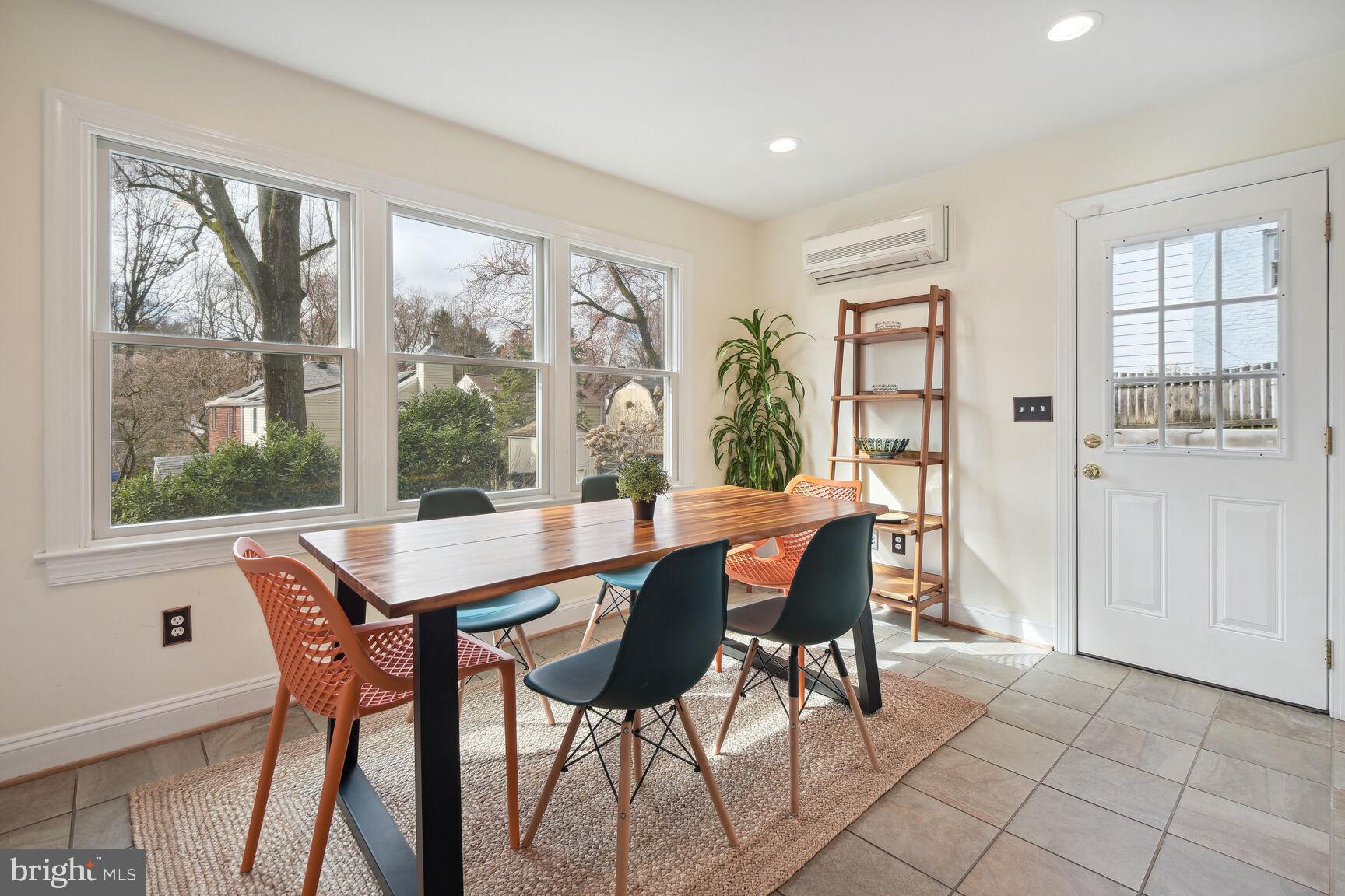 ROSEMARY HILLS - Residential