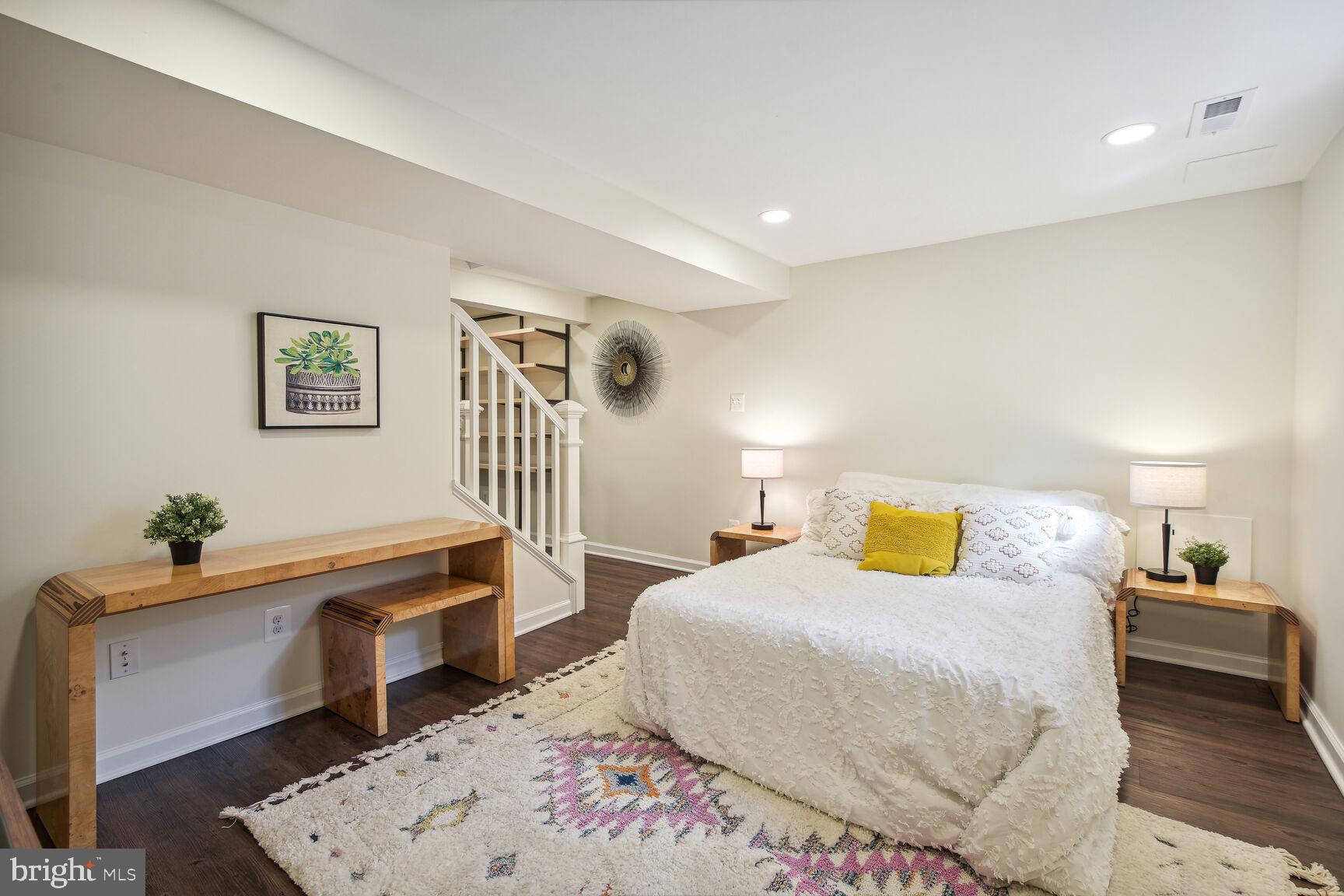 ROSEMARY HILLS - Residential