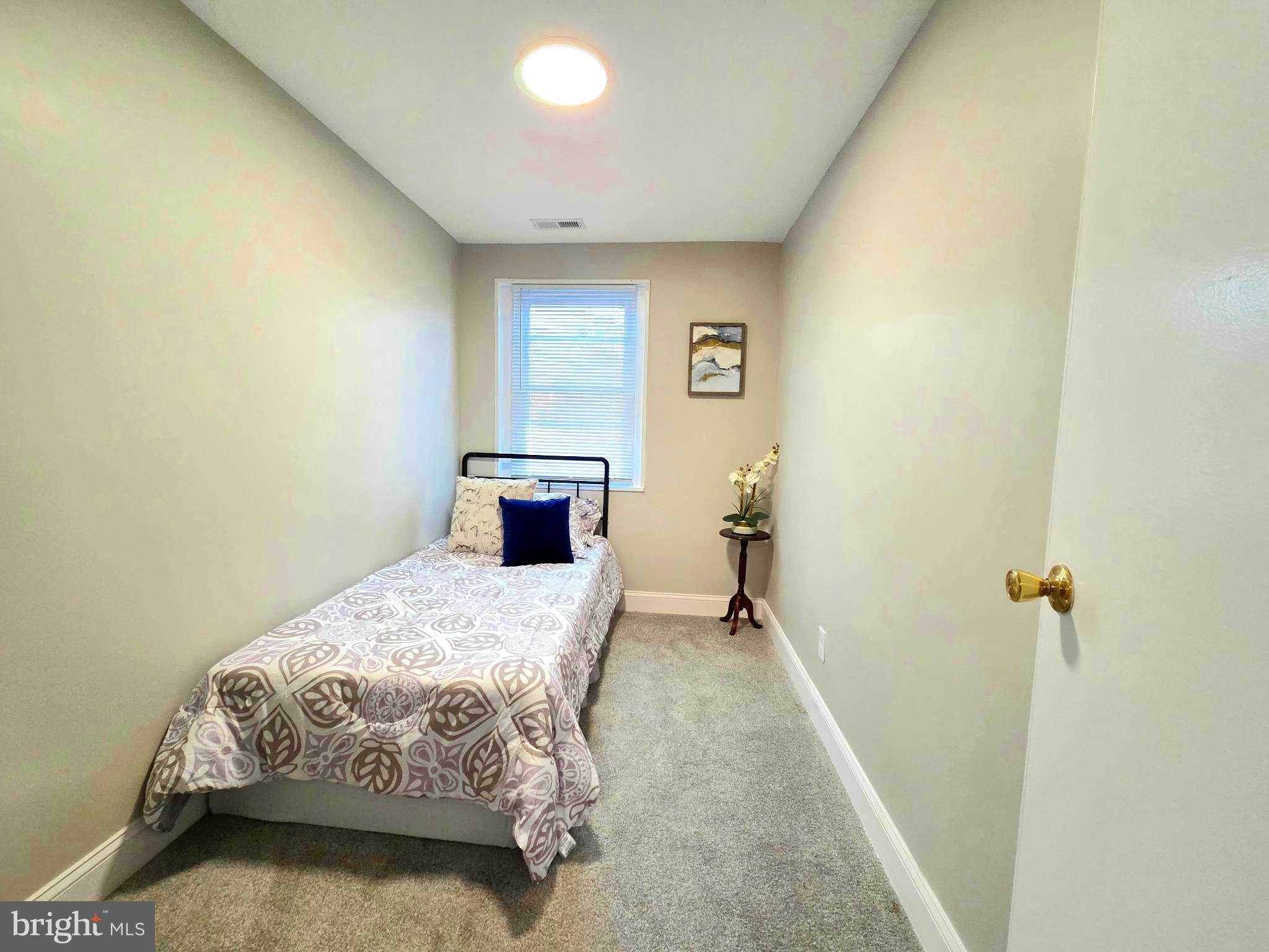 BROOKLYN - Residential