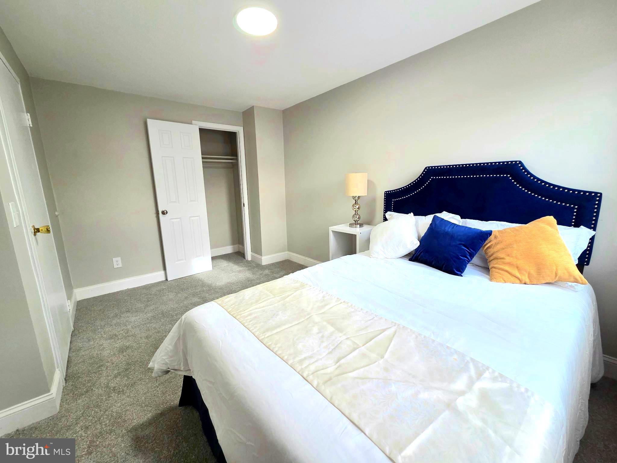 BROOKLYN - Residential