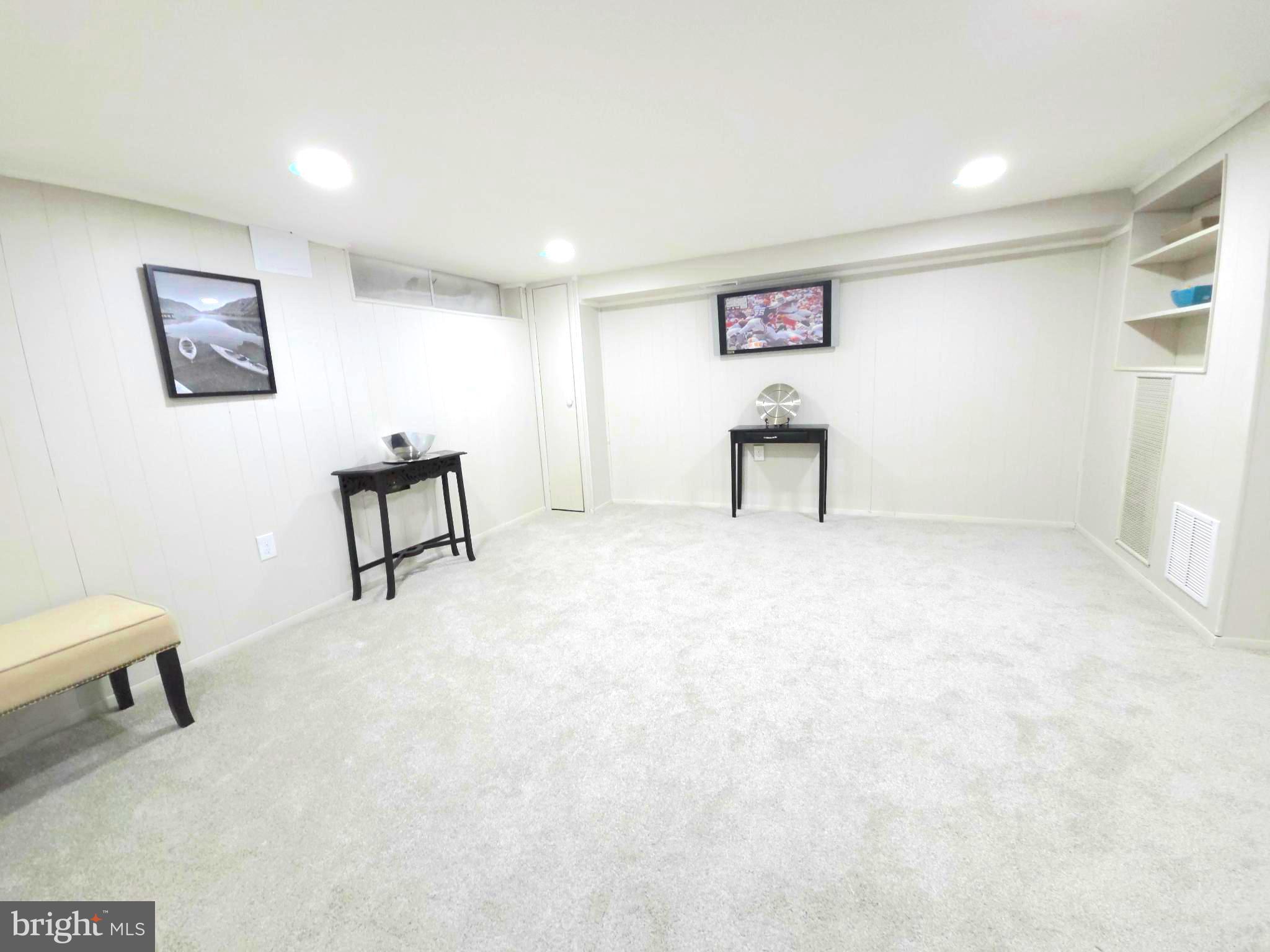 BROOKLYN - Residential