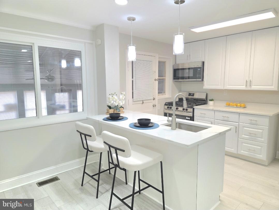 BROOKLYN - Residential