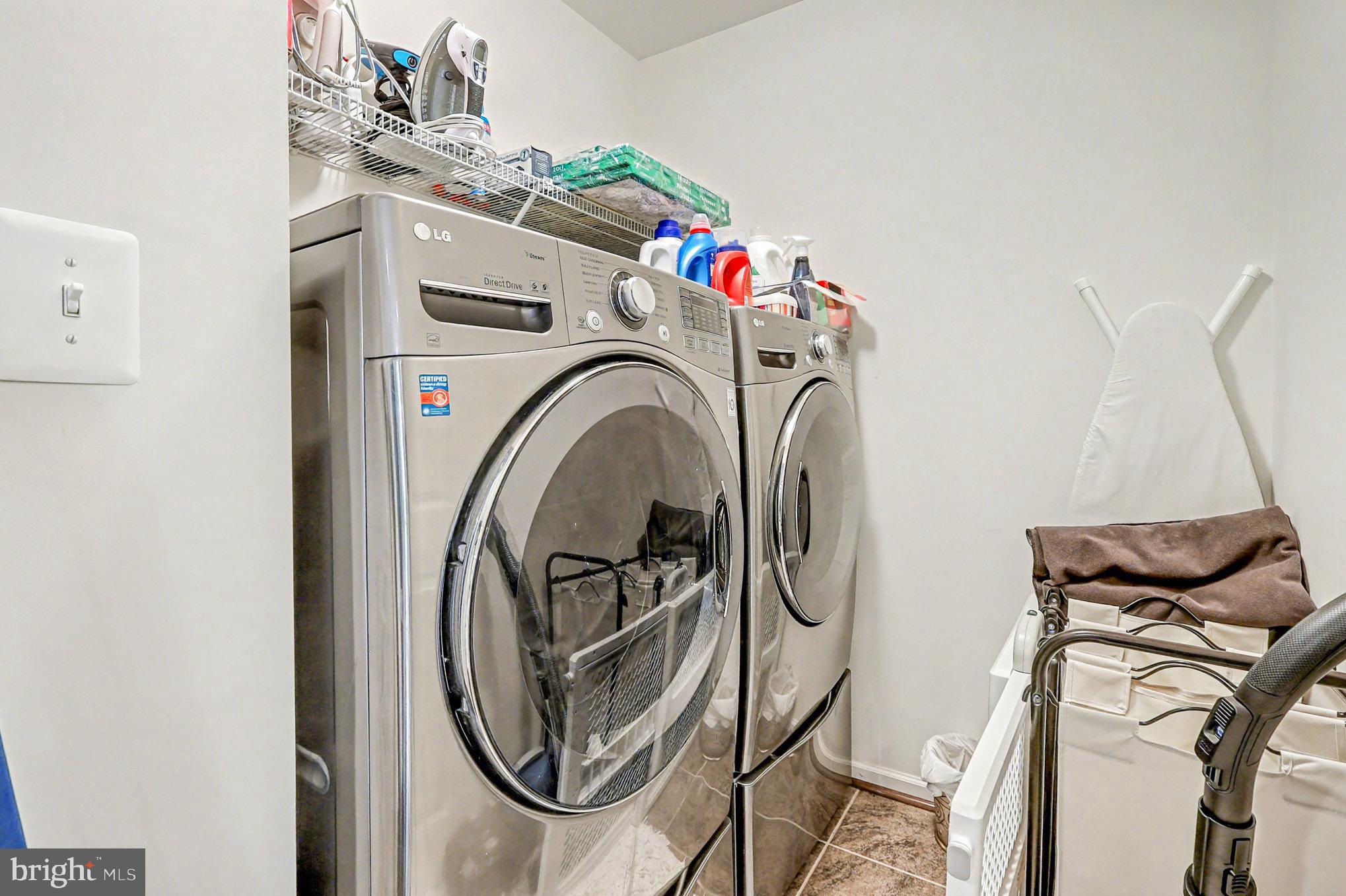 POPLAR RUN - Residential Lease