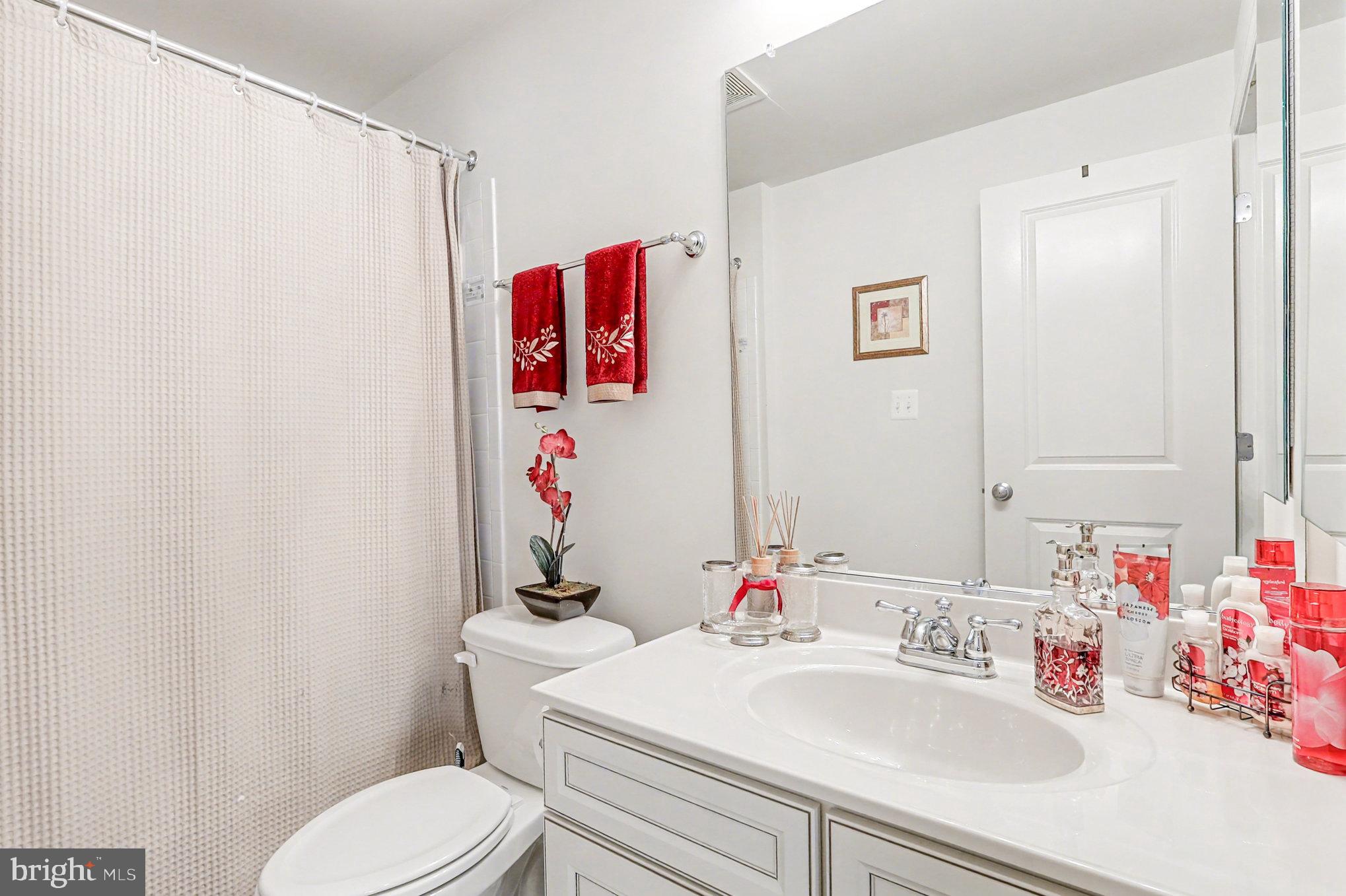 POPLAR RUN - Residential Lease