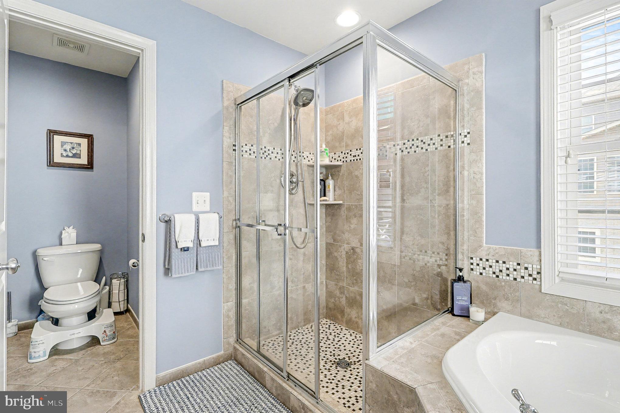 POPLAR RUN - Residential Lease