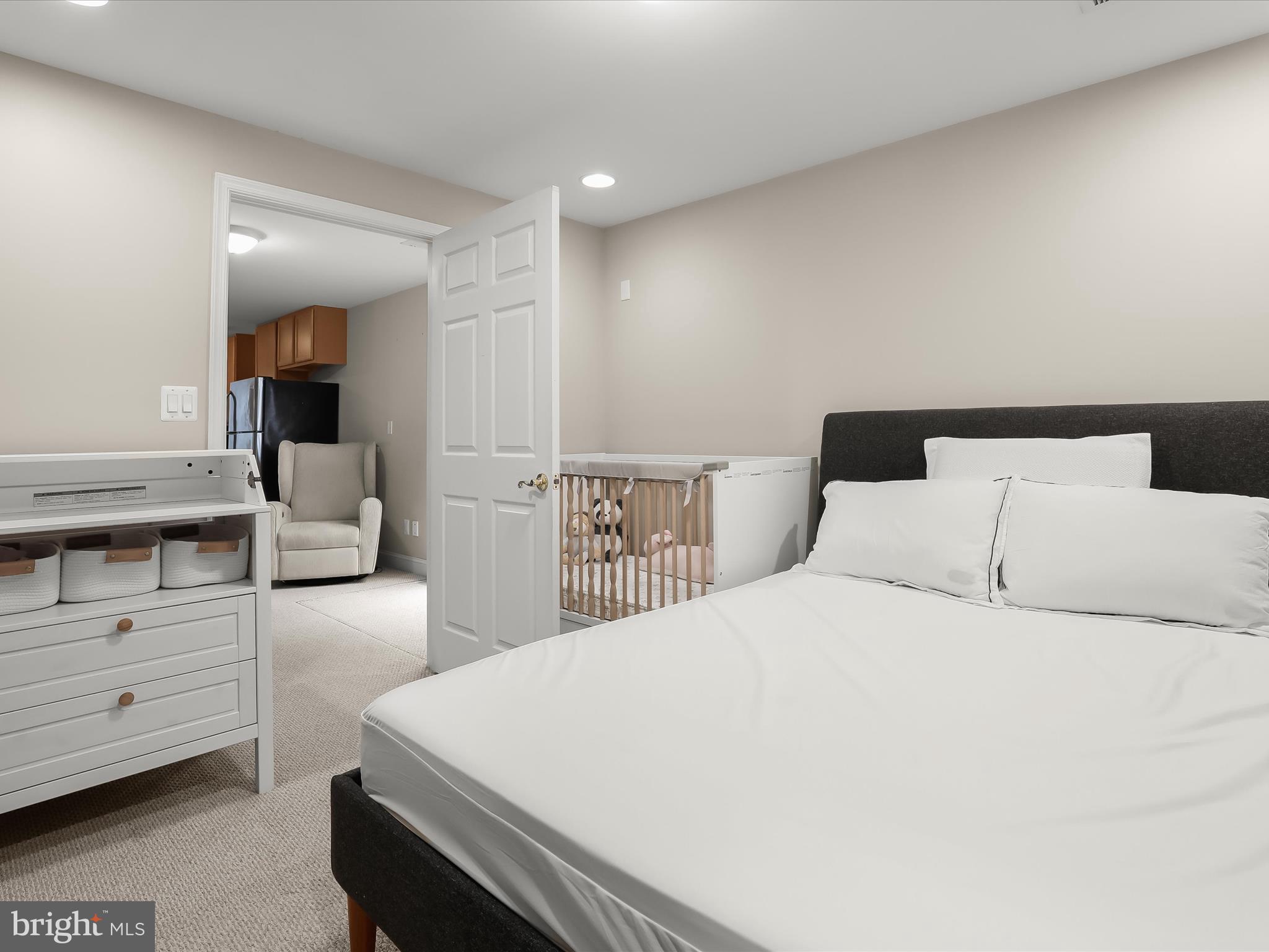 GREENSPRING - Residential