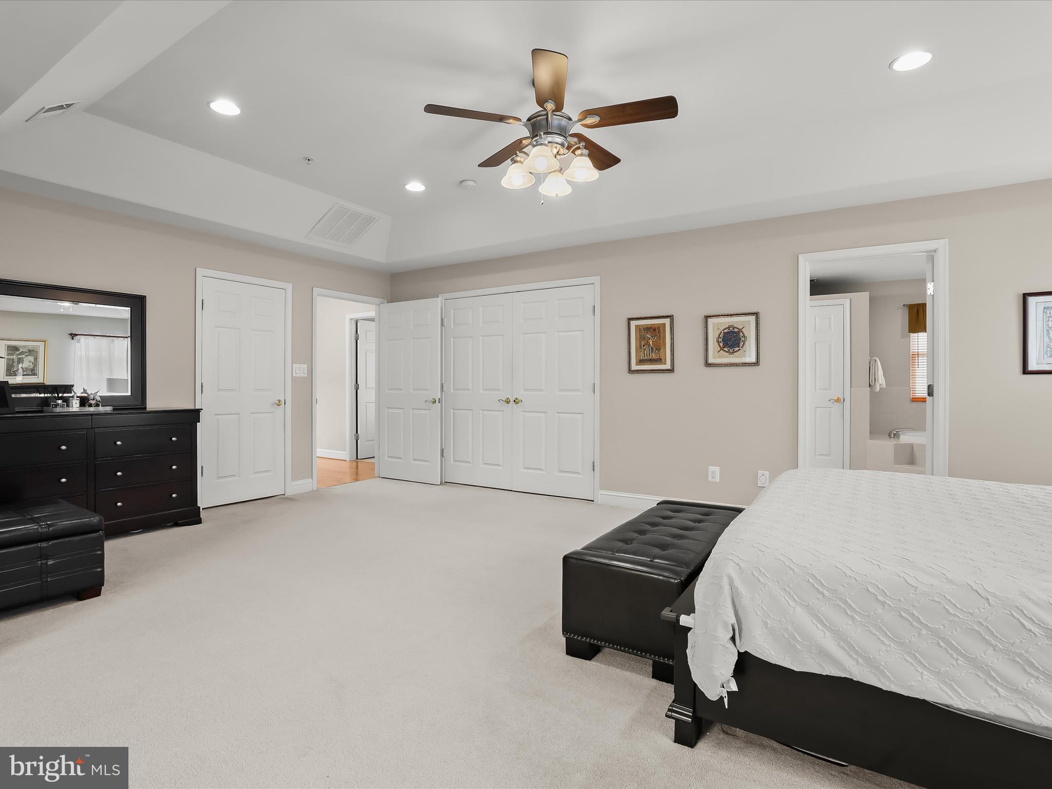 GREENSPRING - Residential