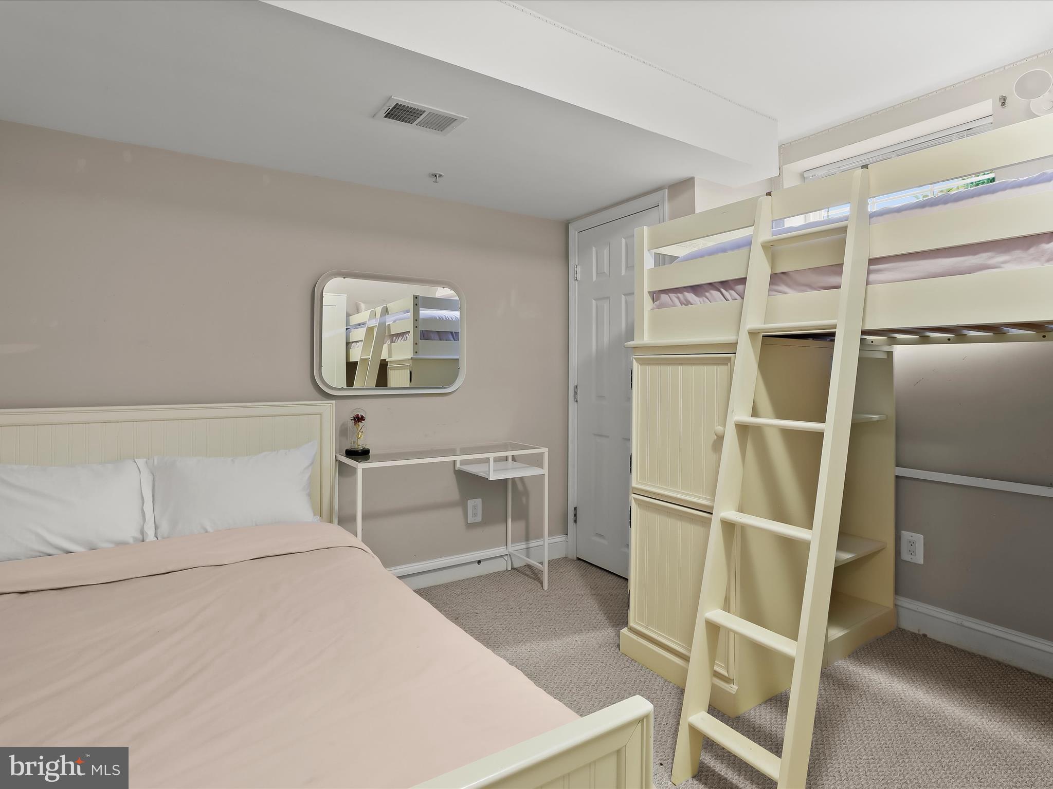 GREENSPRING - Residential