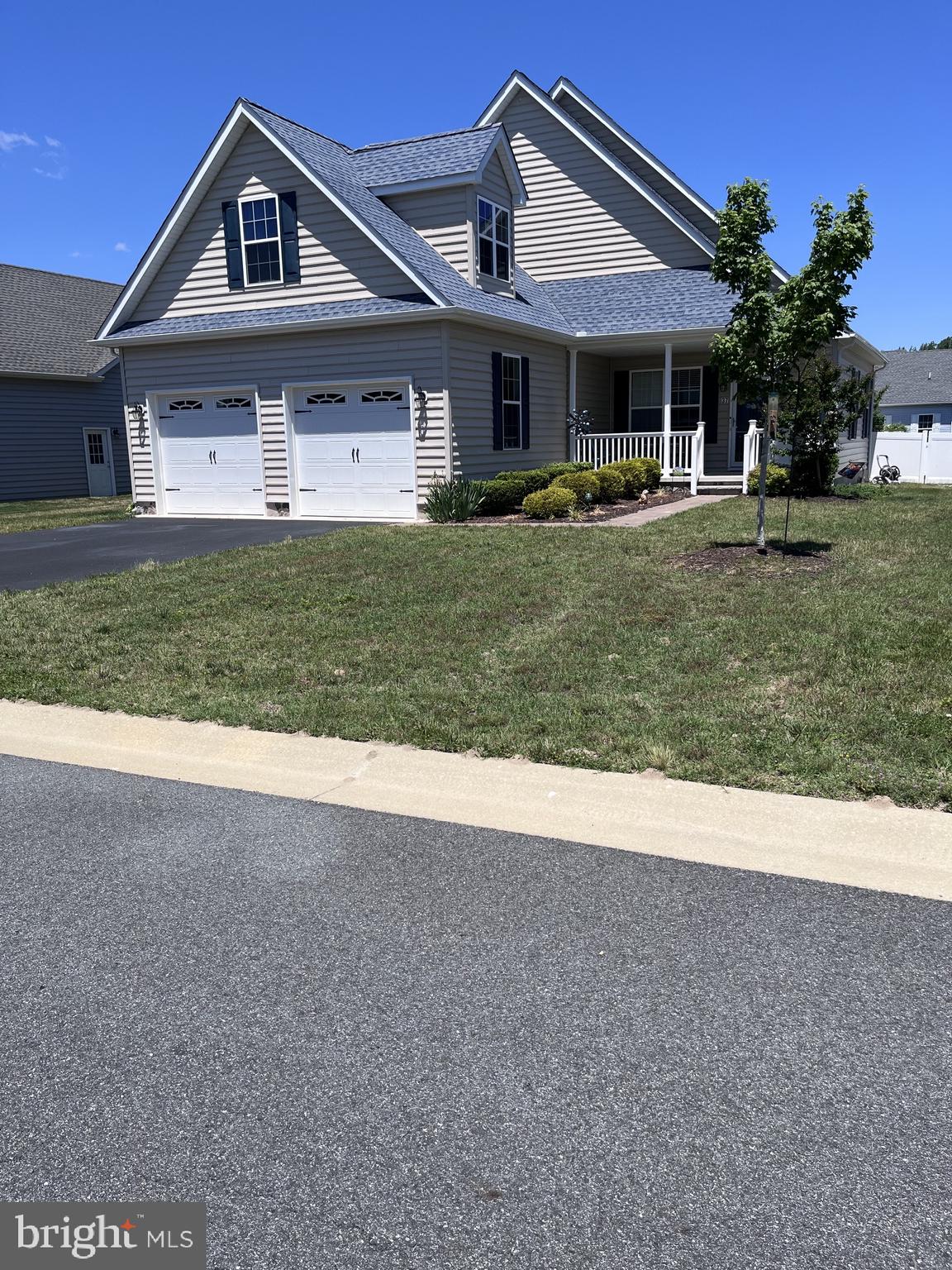 37 PONDS EDGE DR