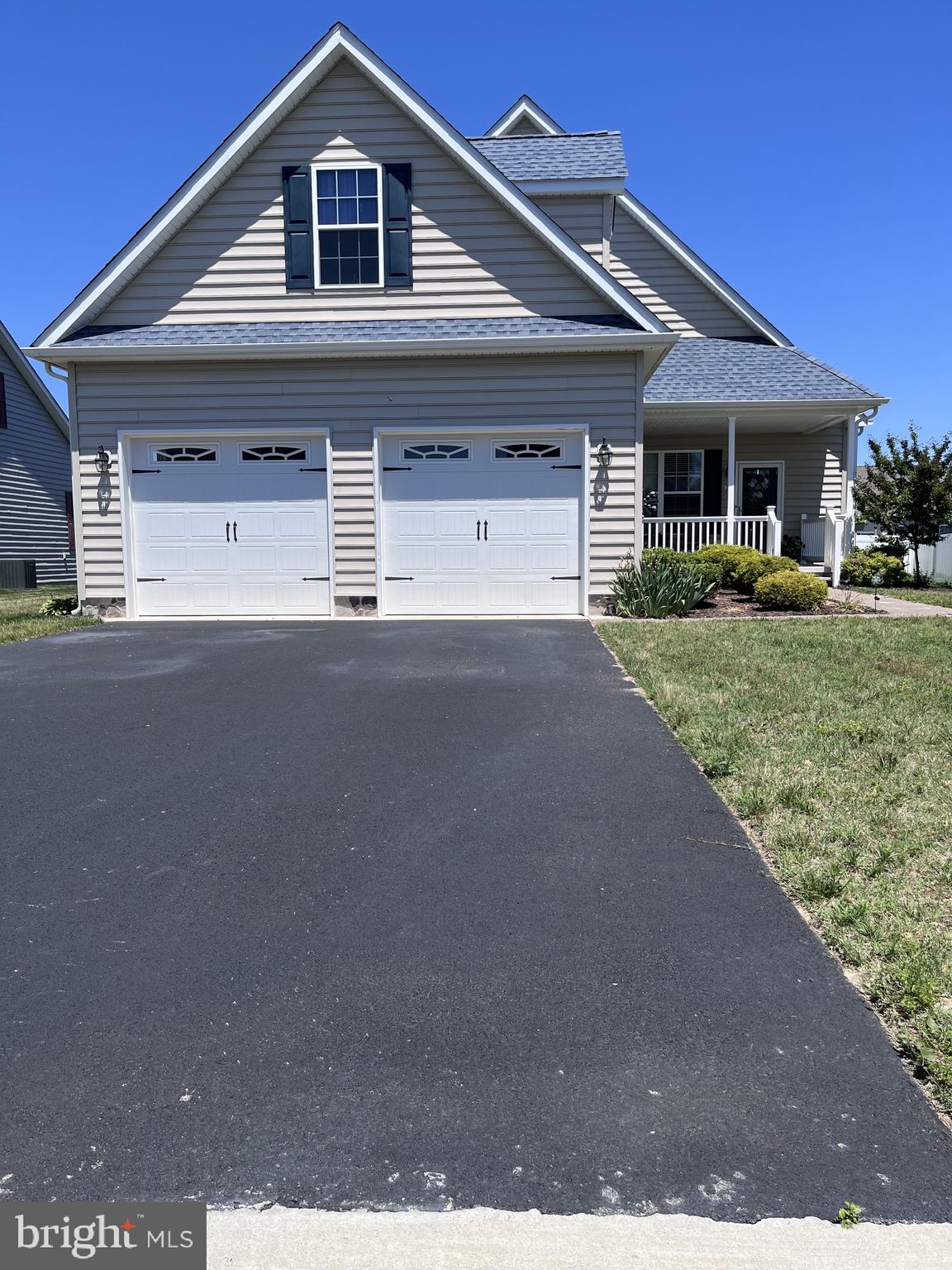 37 PONDS EDGE DR