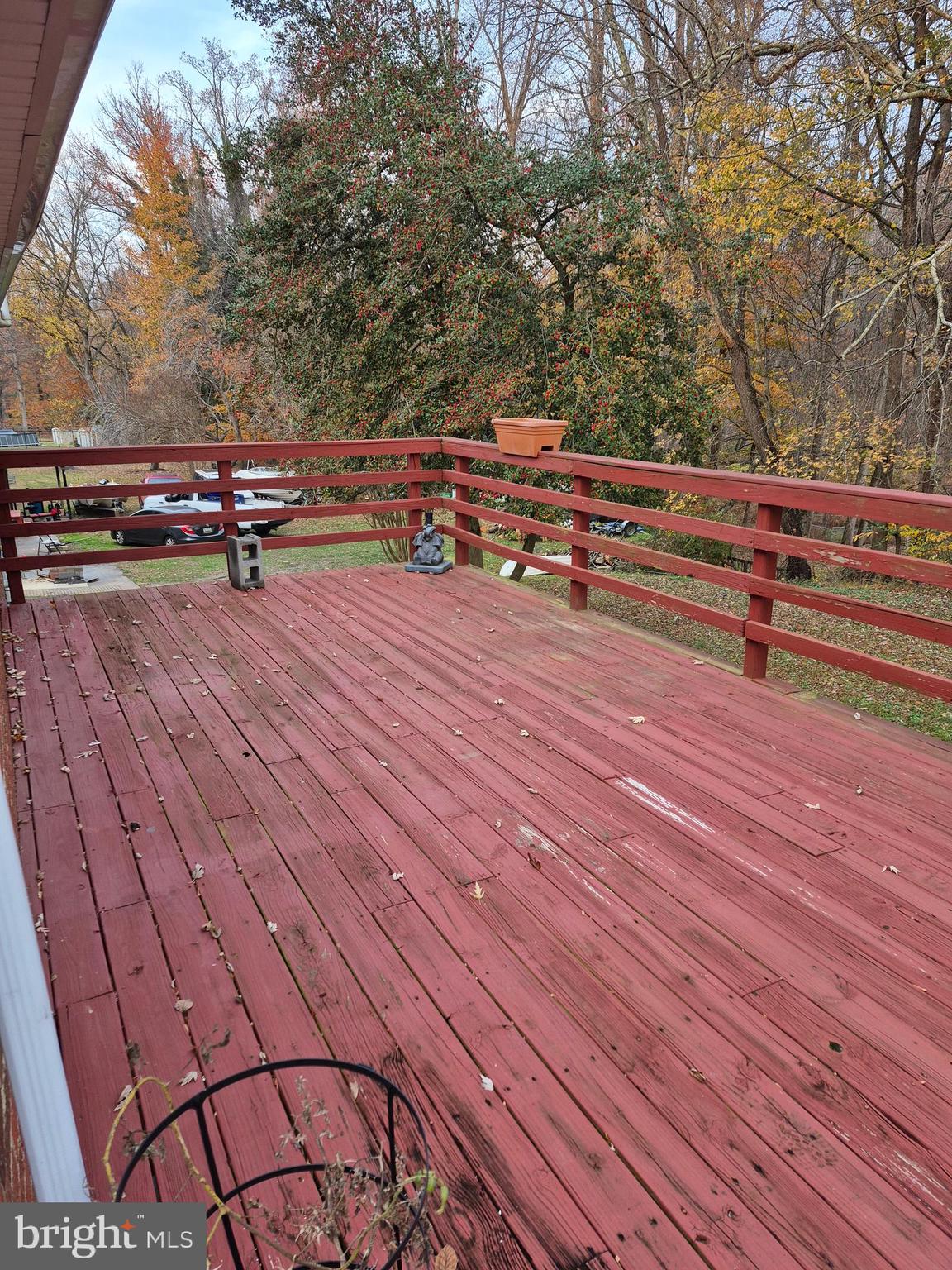 CRESTVIEW MANOR - Residential Lease