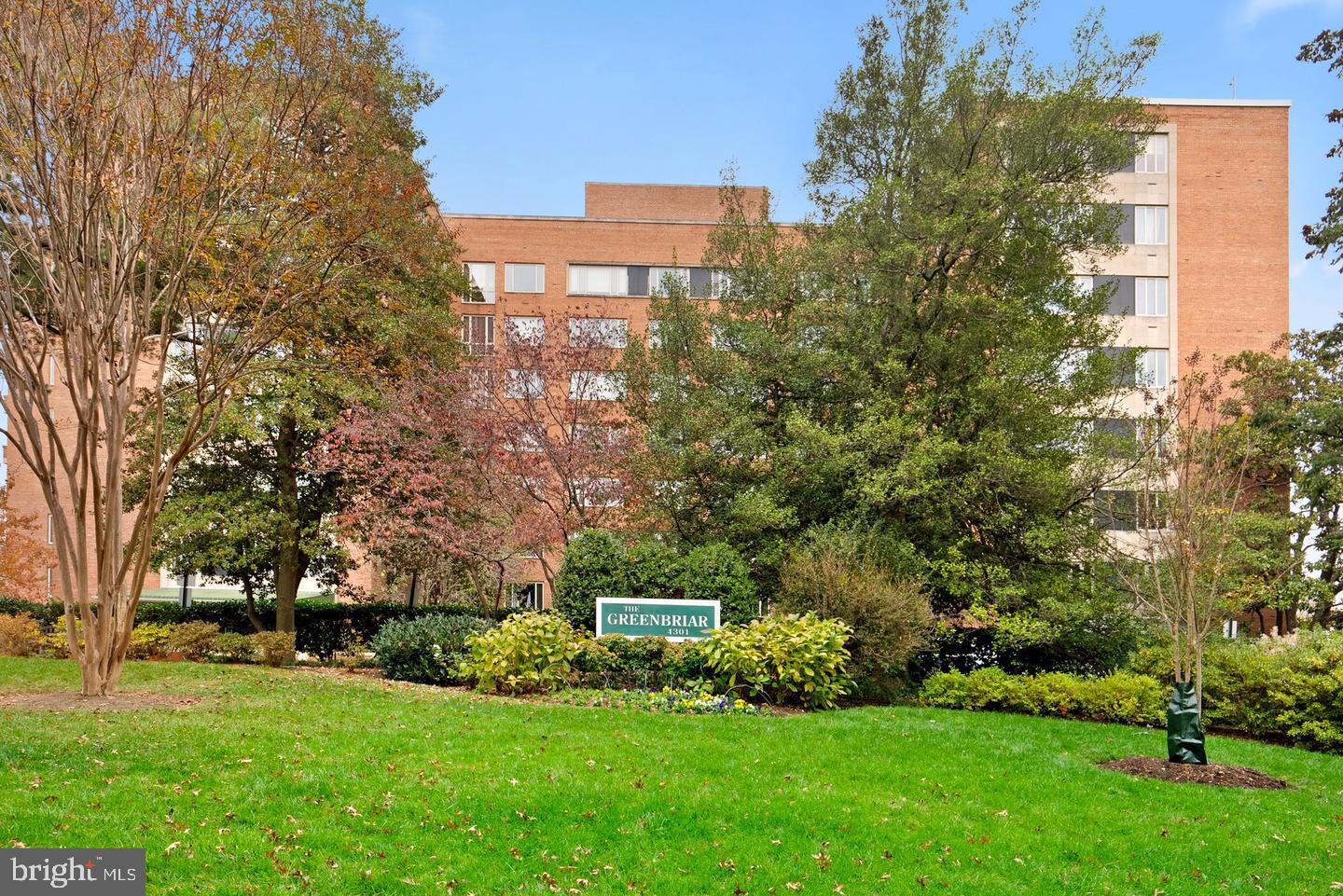4301 MASSACHUSETTS AVENUE NW 2009