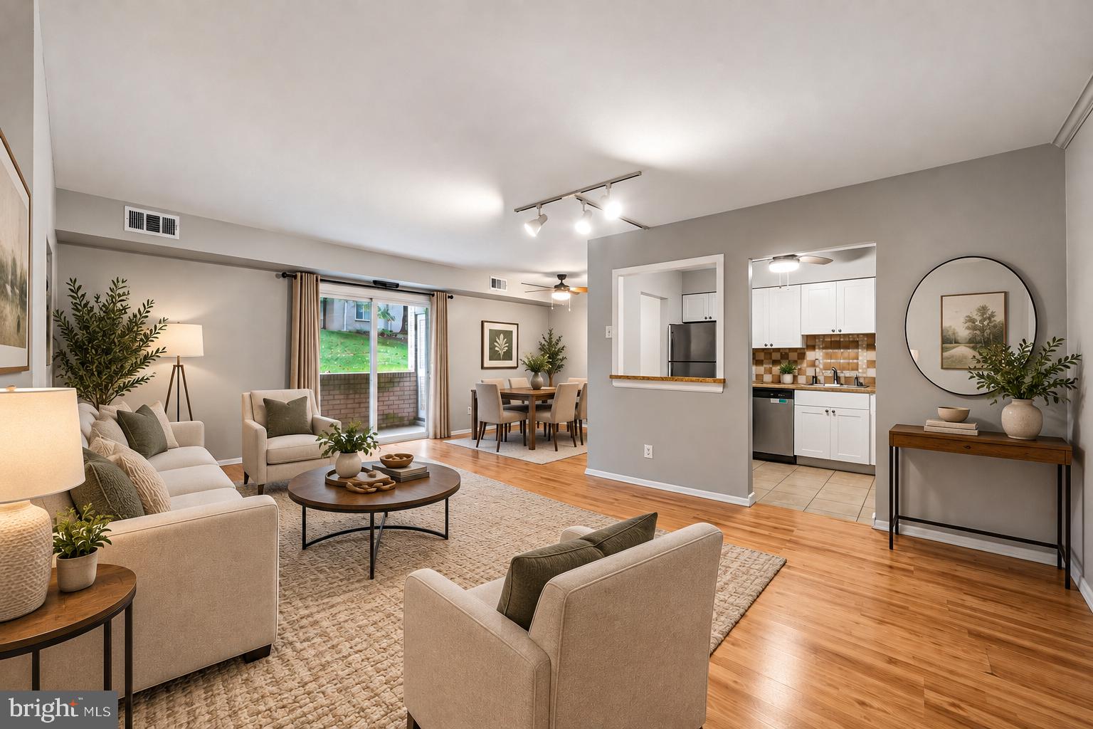7 ROCKFORD ROAD UNIT F1