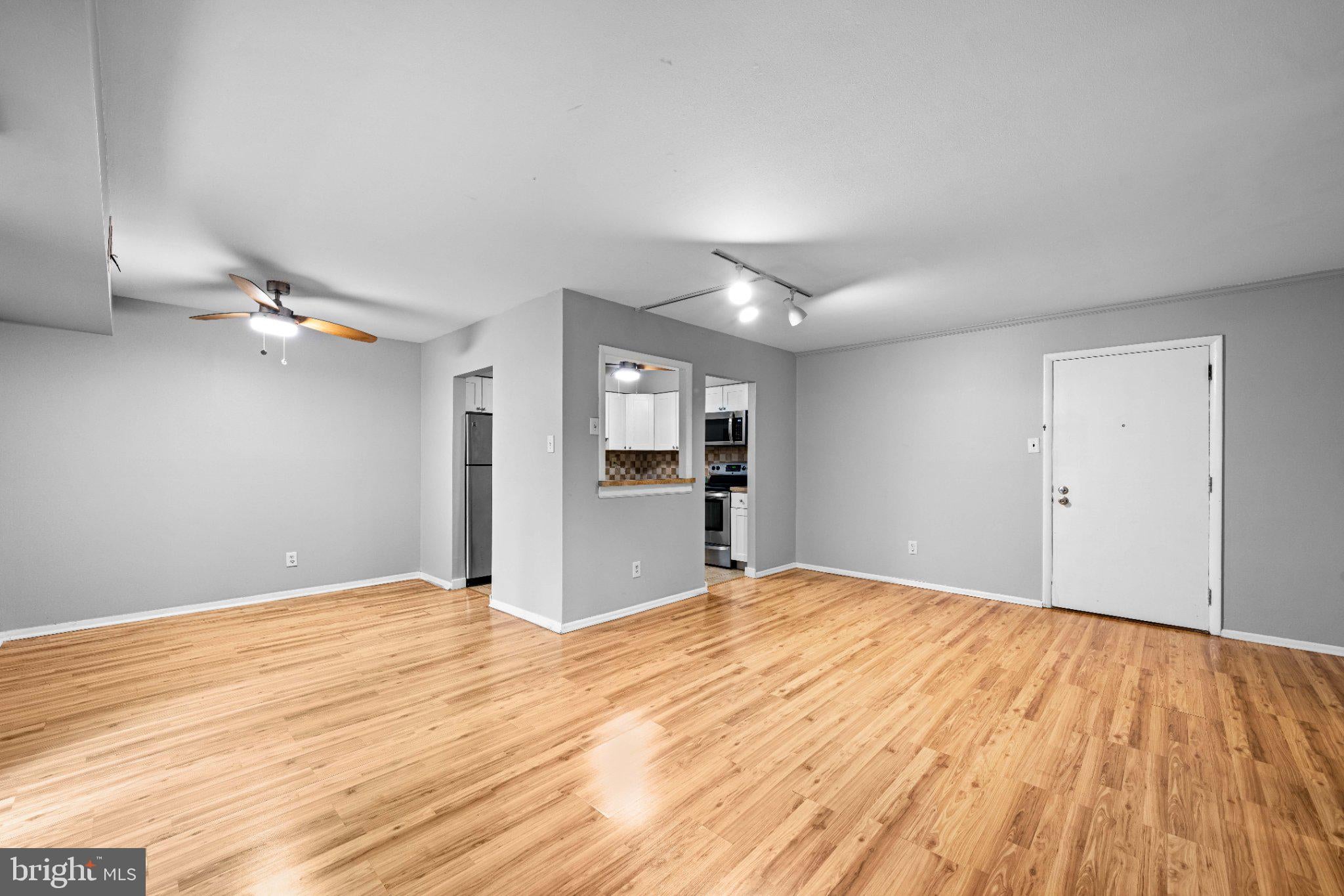7 ROCKFORD ROAD UNIT F1
