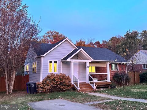 1305 S BUCHANAN STREET S ARLINGTON VA 22204
