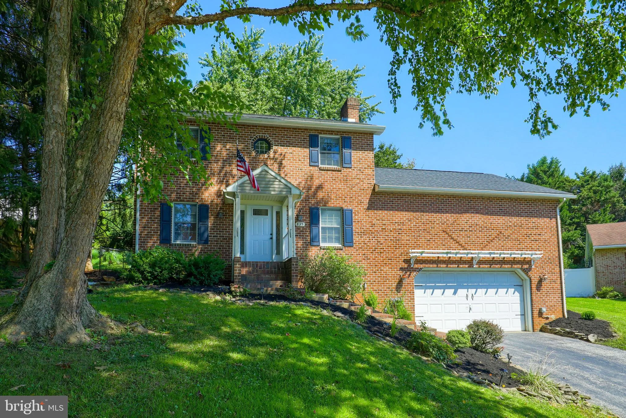 835 Tenby Court, York, PA 17402