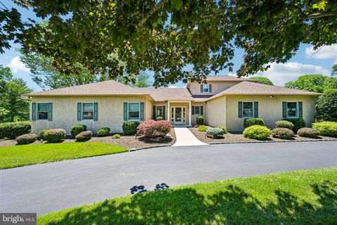 Homes For Sale - 1701 Wellsly Road<br/> DRESHER, PA 19025