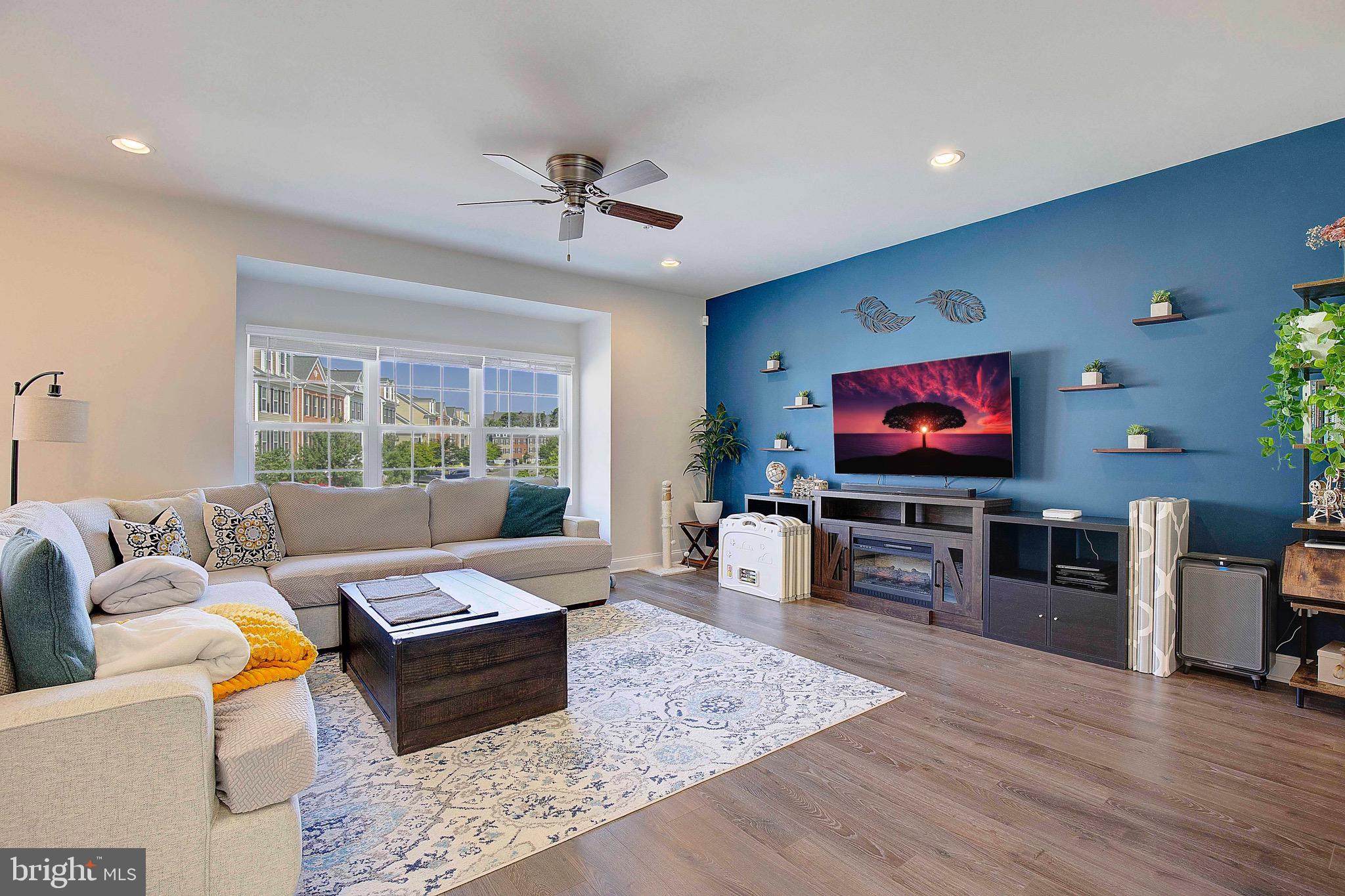 CREEKSTONE VILLAGE - Residential