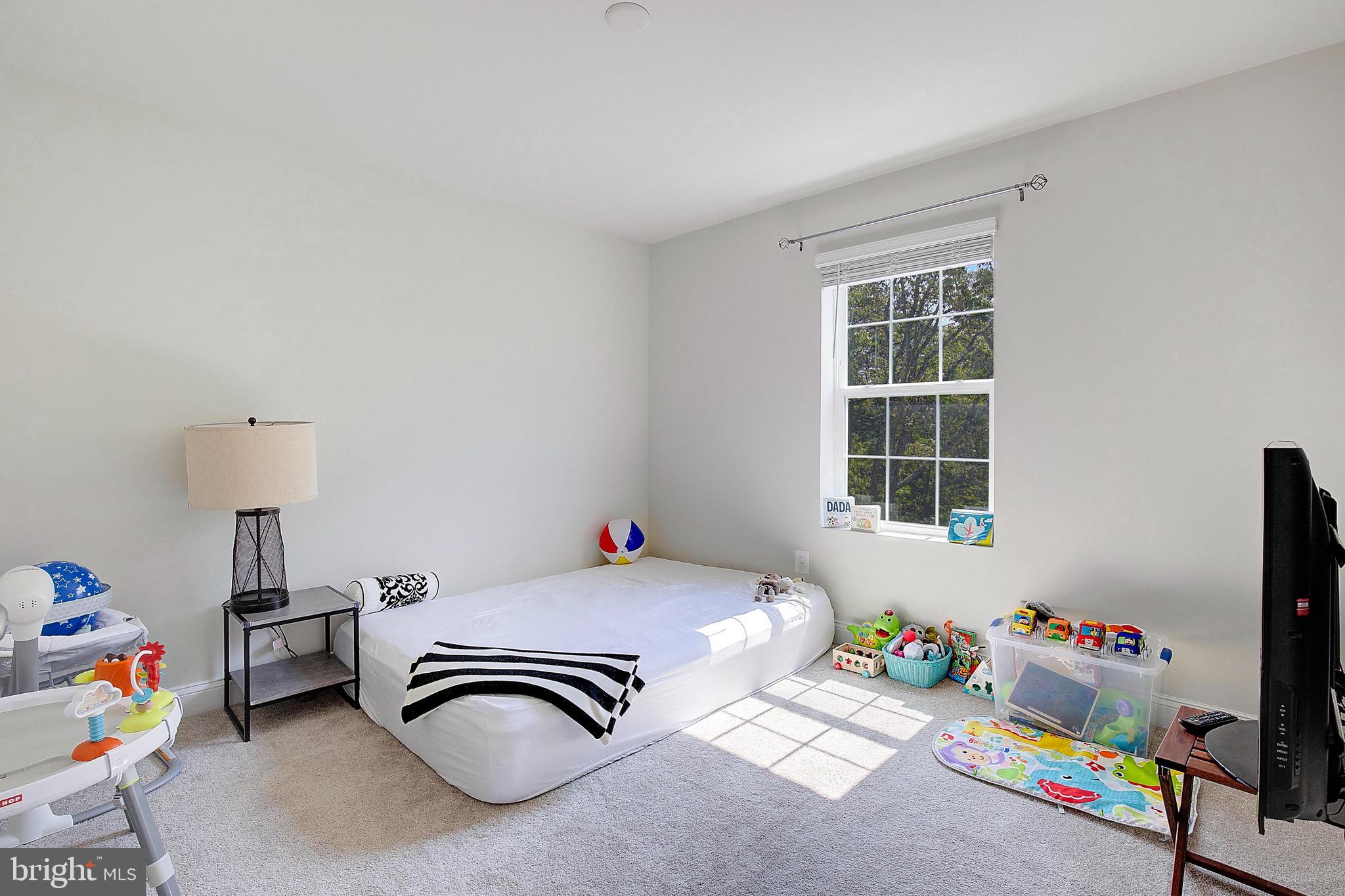 CREEKSTONE VILLAGE - Residential