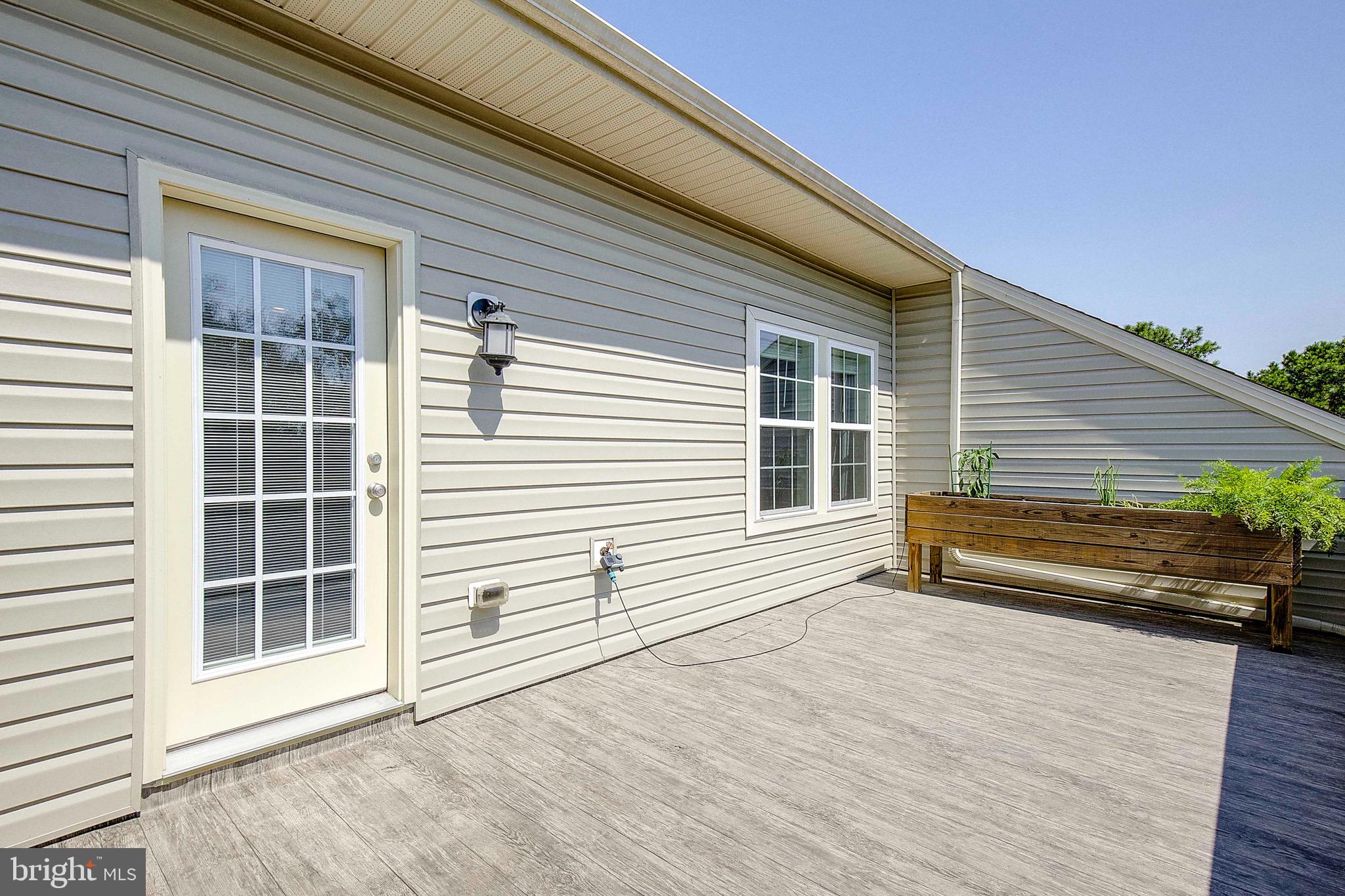 CREEKSTONE VILLAGE - Residential