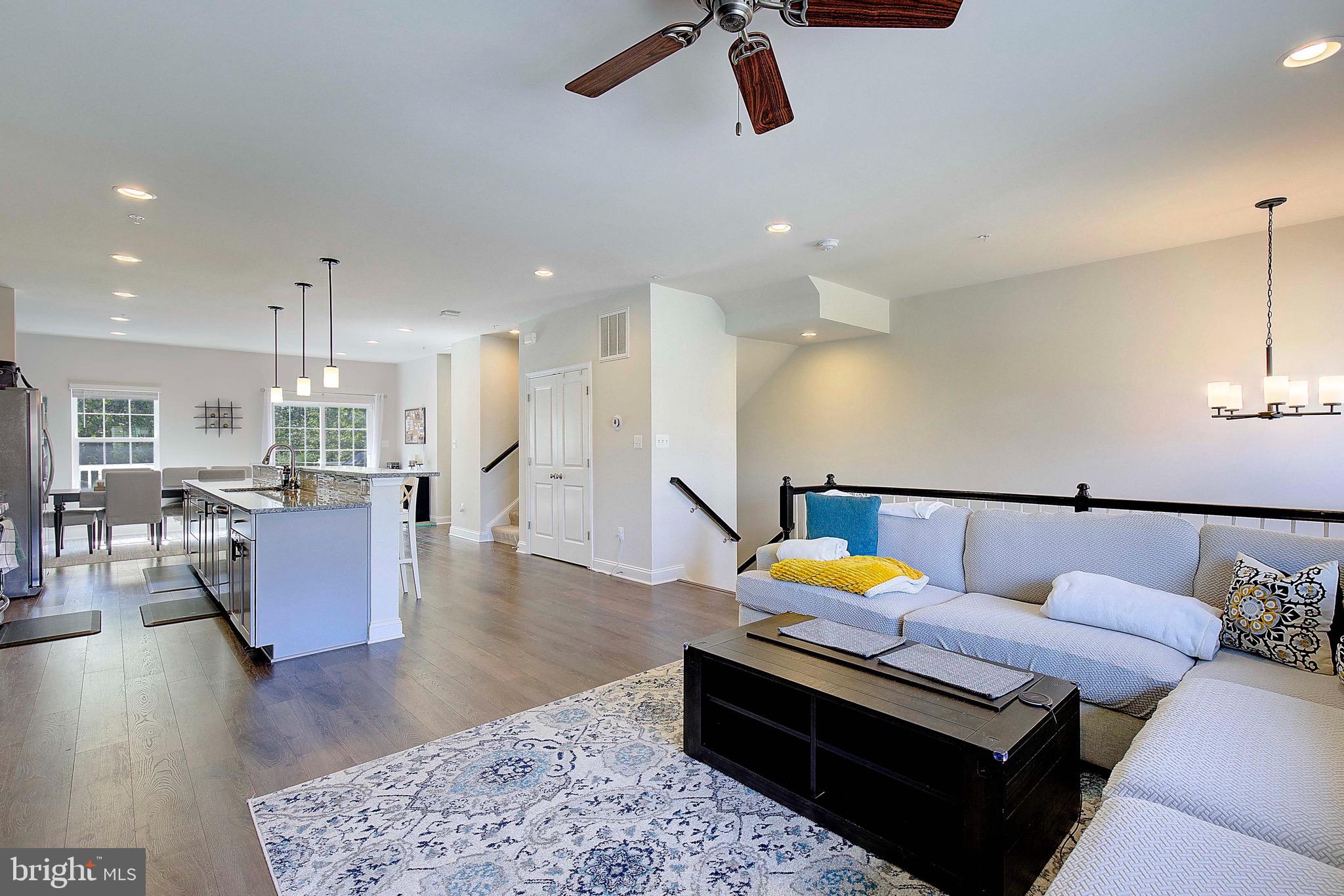 CREEKSTONE VILLAGE - Residential